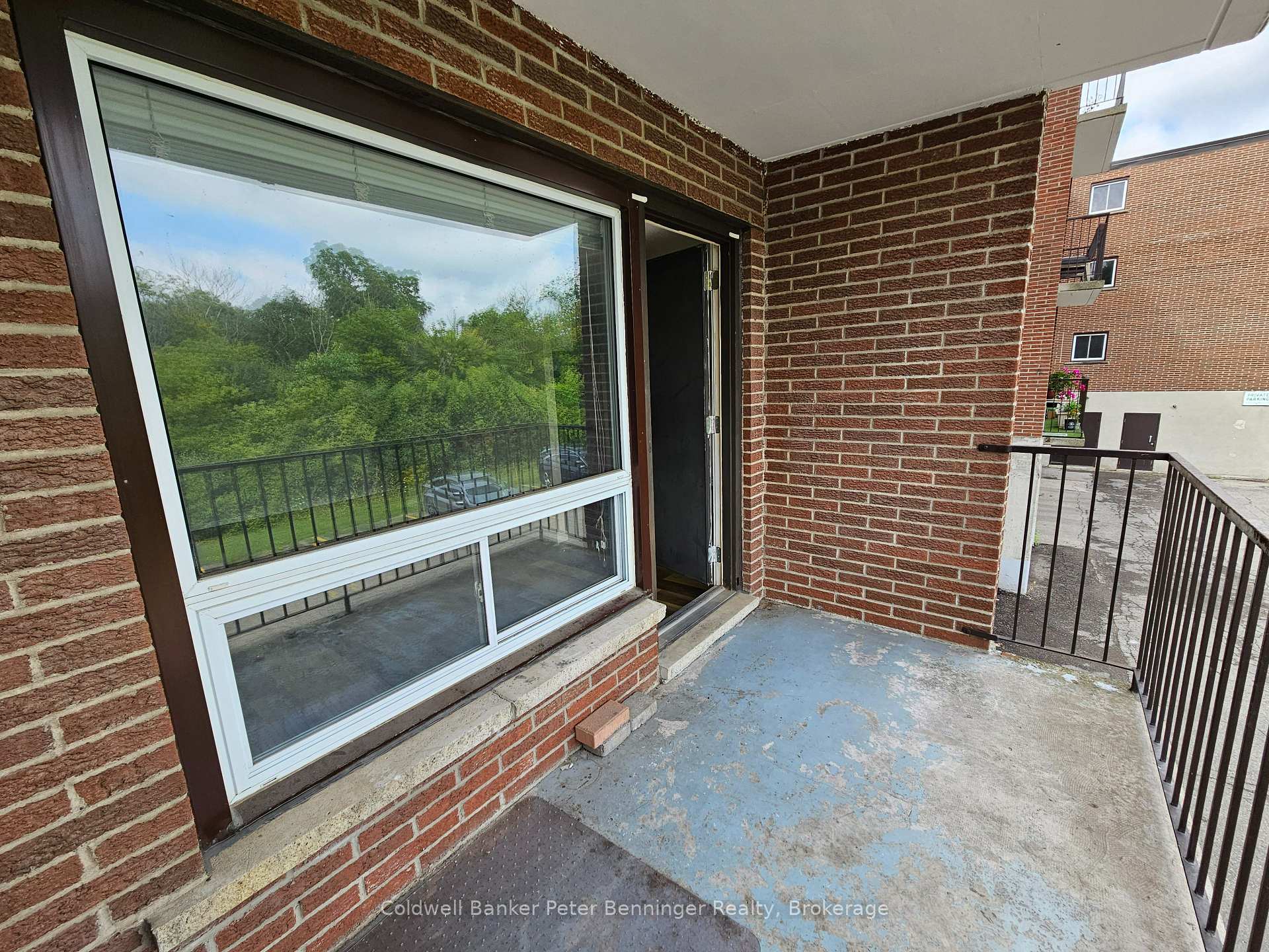 Photo 12 of Unit 102, 4 Avalon Place, Kitchener, Meinzinger — HOMEH