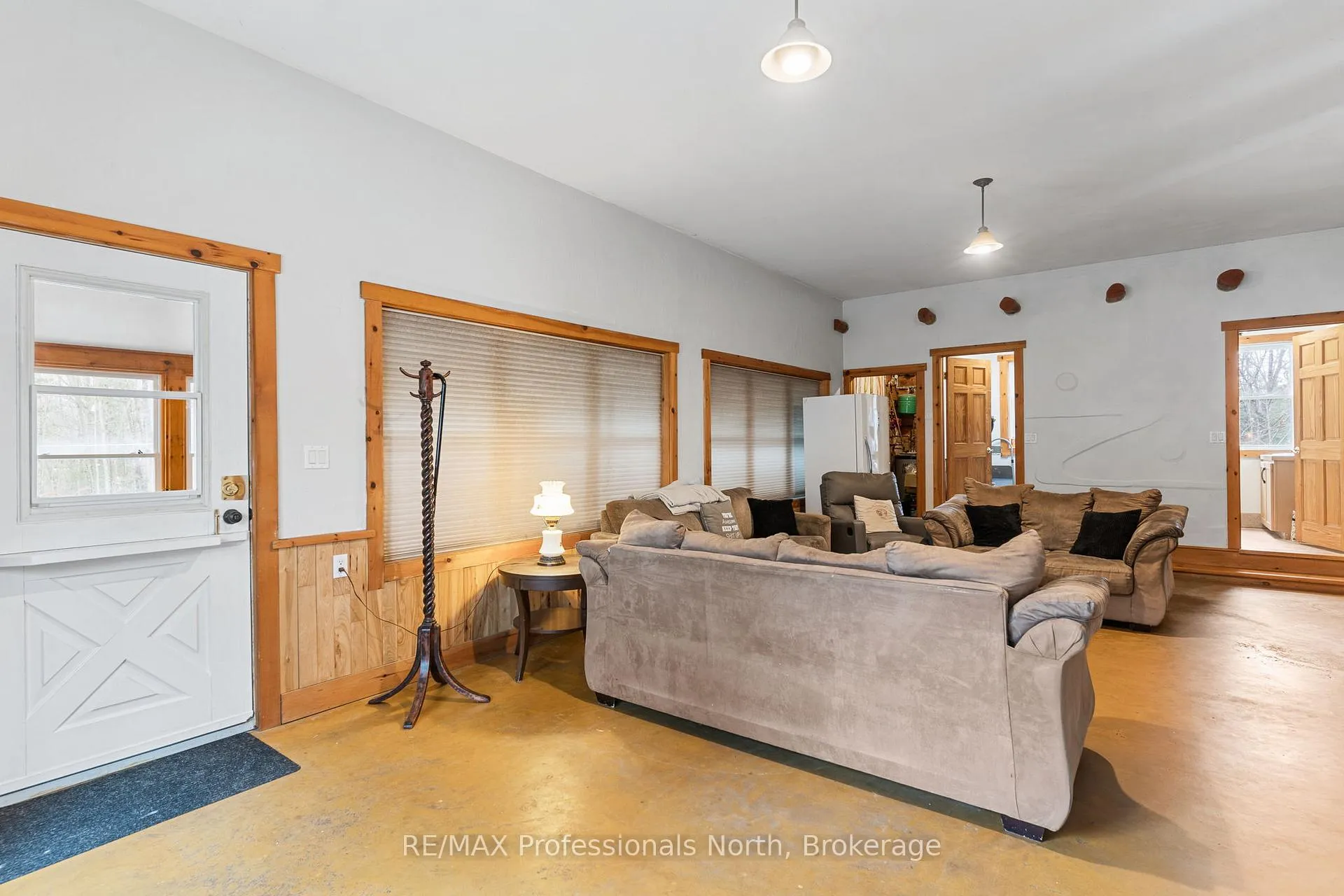 Photo 7 of 1127 Bobcaygeon Road, Minden Hills, Anson — HOMEH
