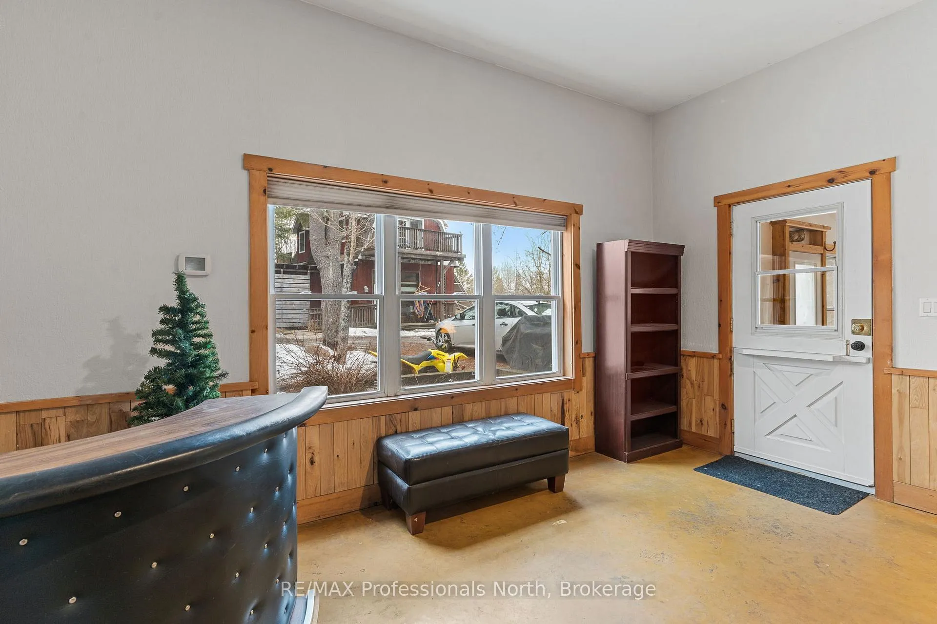 Photo 9 of 1127 Bobcaygeon Road, Minden Hills, Anson — HOMEH