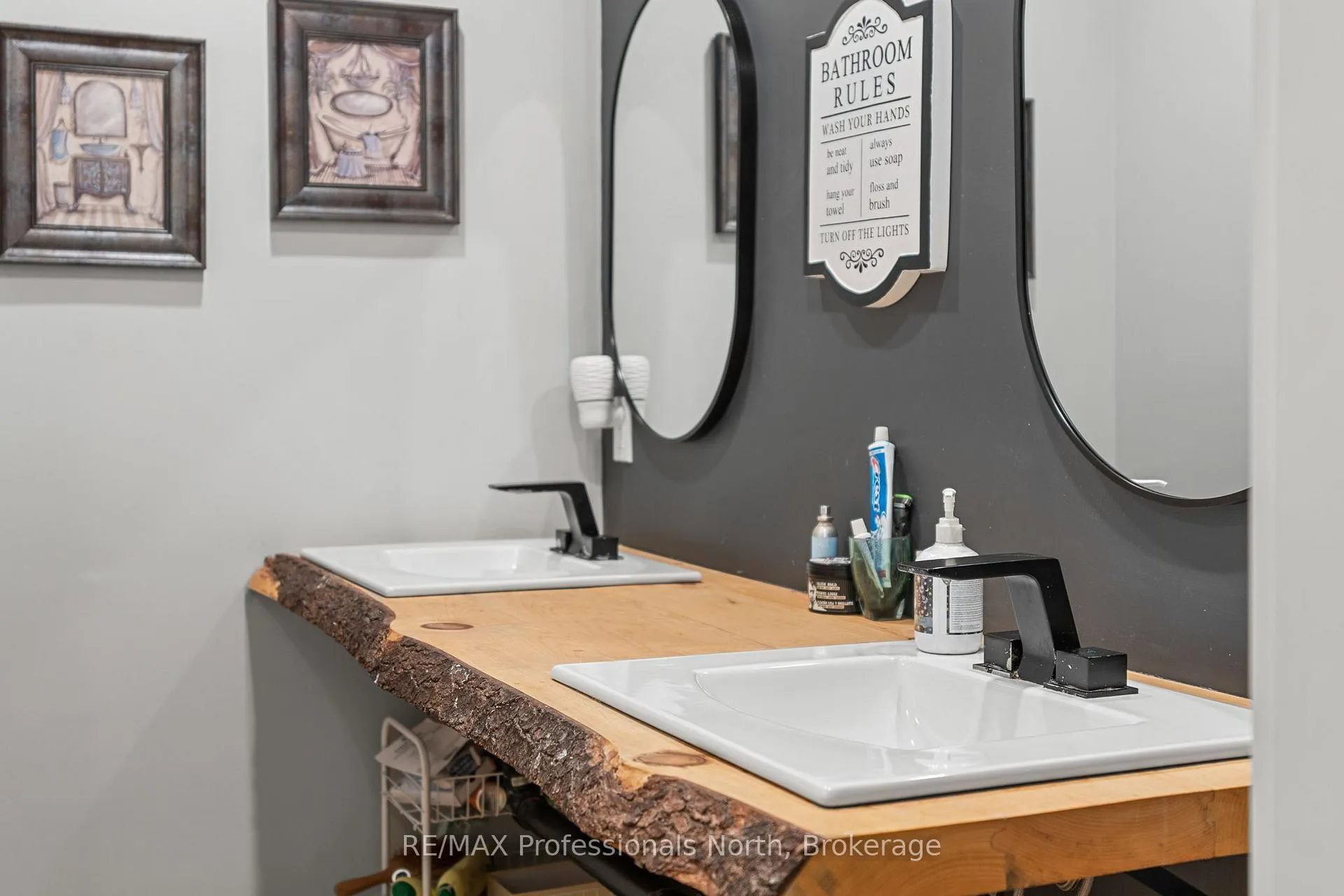Photo 16 of 1127 Bobcaygeon Road, Minden Hills, Anson — HOMEH