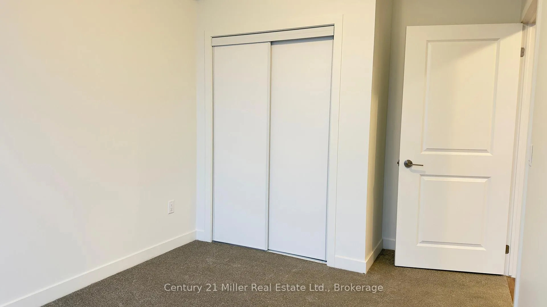 Photo 12 of Unit Unit # 328, 461 Green Road N, Hamilton, Lakeshore — HOMEH