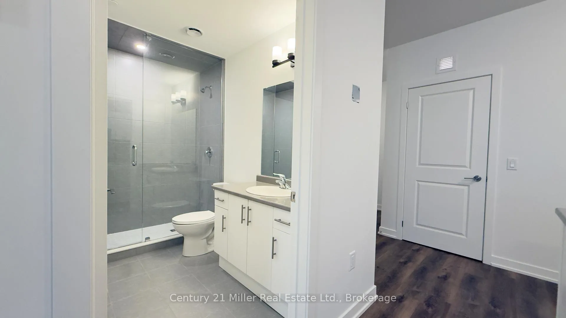 Photo 14 of Unit Unit # 328, 461 Green Road N, Hamilton, Lakeshore — HOMEH