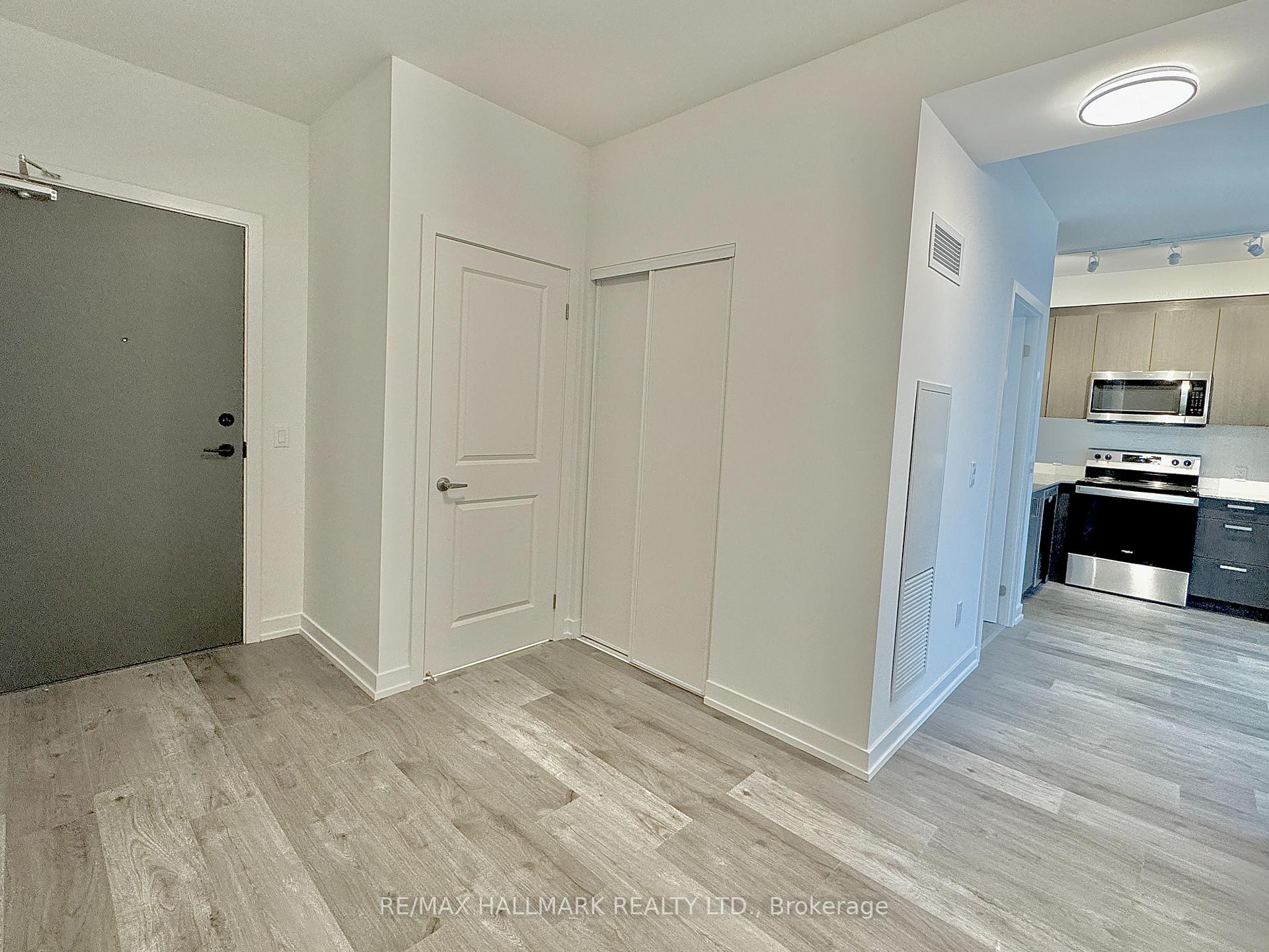 Photo 11 of Unit PH15, 1010 Dundas Street E, Whitby, Pringle Creek — HOMEH