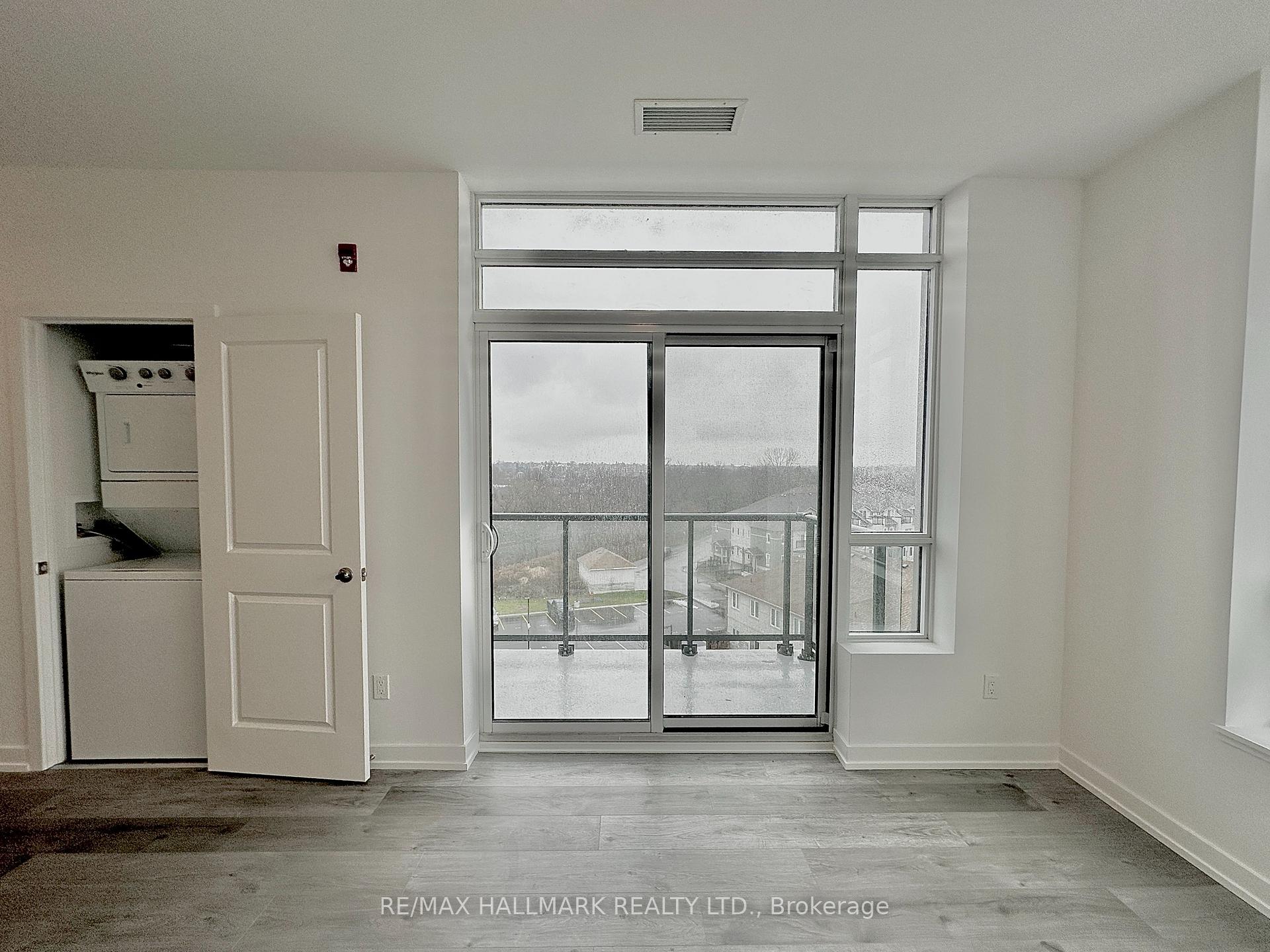 Photo 15 of Unit PH15, 1010 Dundas Street E, Whitby, Pringle Creek — HOMEH