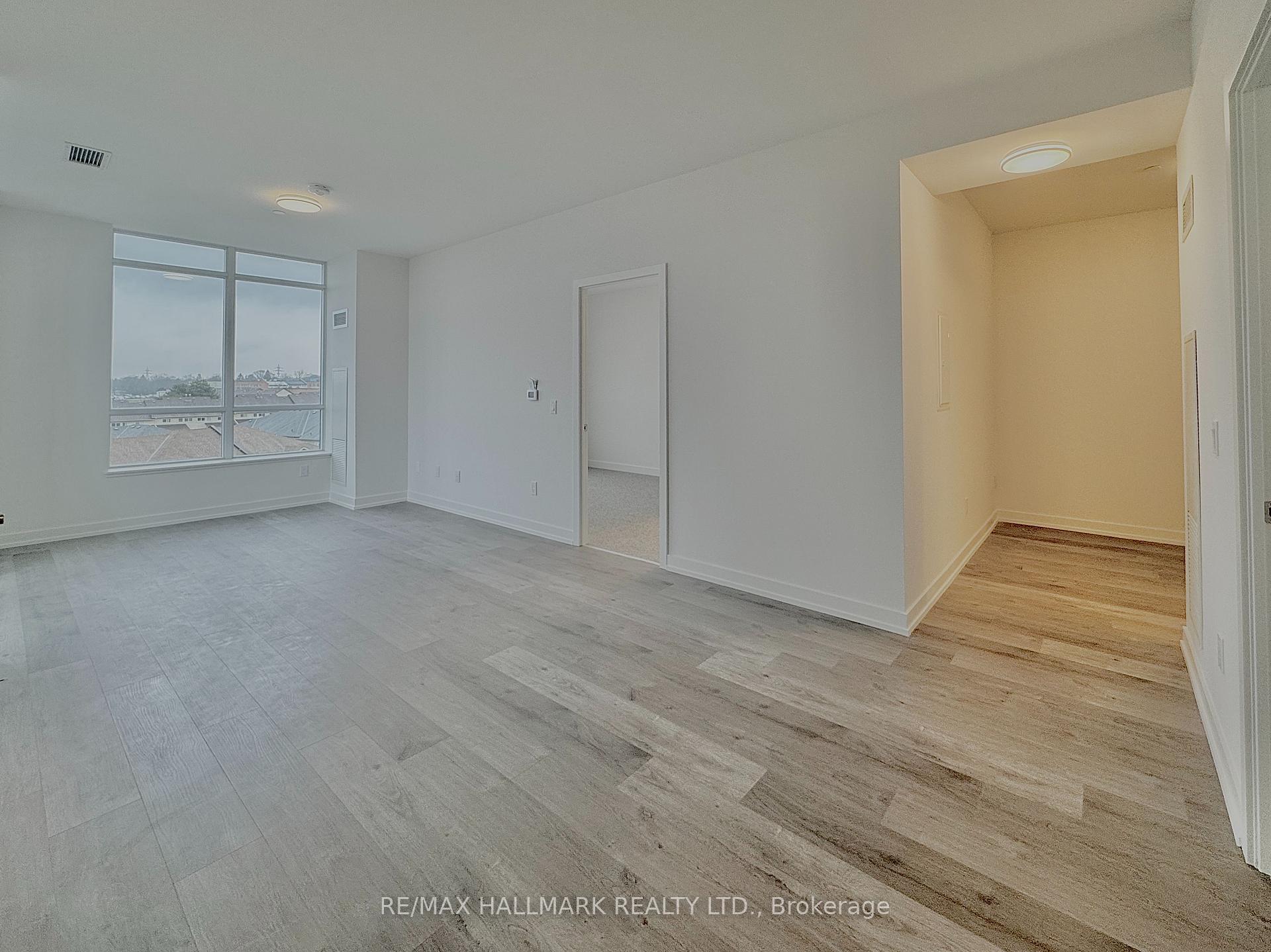 Photo 18 of Unit PH15, 1010 Dundas Street E, Whitby, Pringle Creek — HOMEH