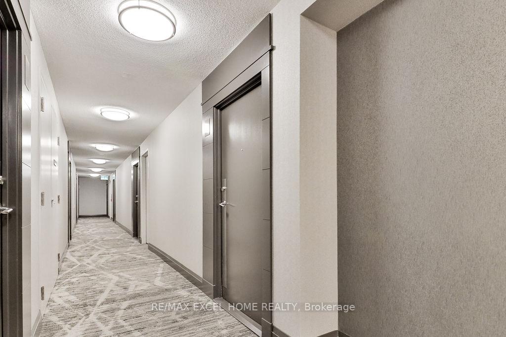 Photo 3 of Unit 619, 32 Clegg Road, Markham, Unionville — HOMEH