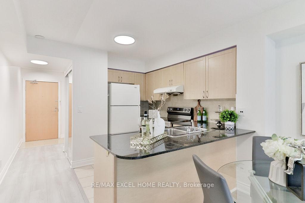Photo 8 of Unit 619, 32 Clegg Road, Markham, Unionville — HOMEH