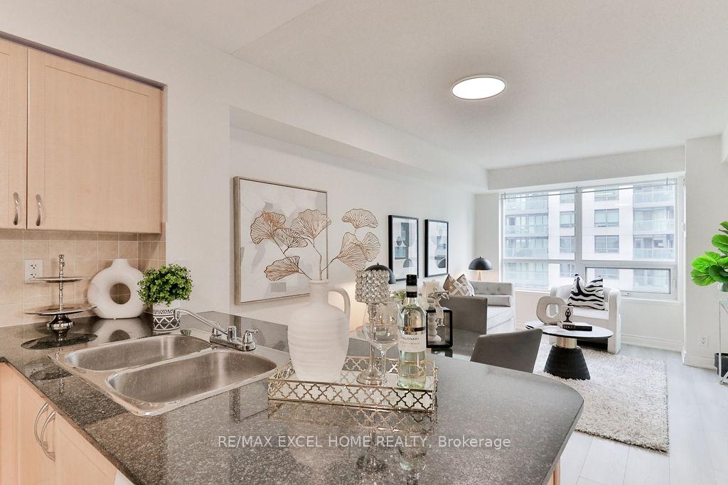 Photo 9 of Unit 619, 32 Clegg Road, Markham, Unionville — HOMEH