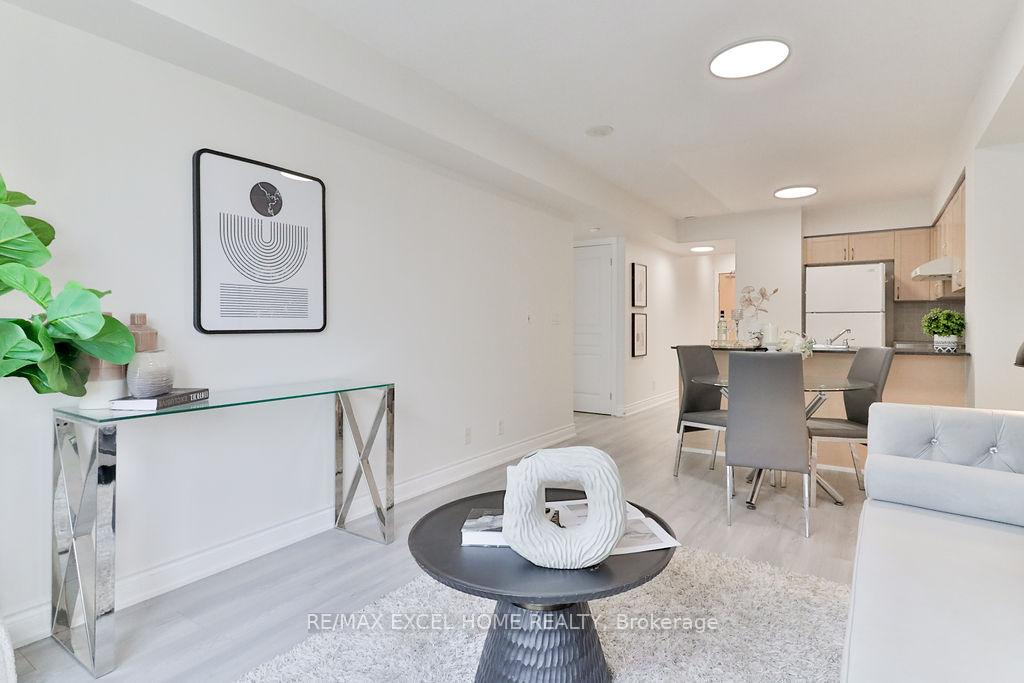 Photo 15 of Unit 619, 32 Clegg Road, Markham, Unionville — HOMEH