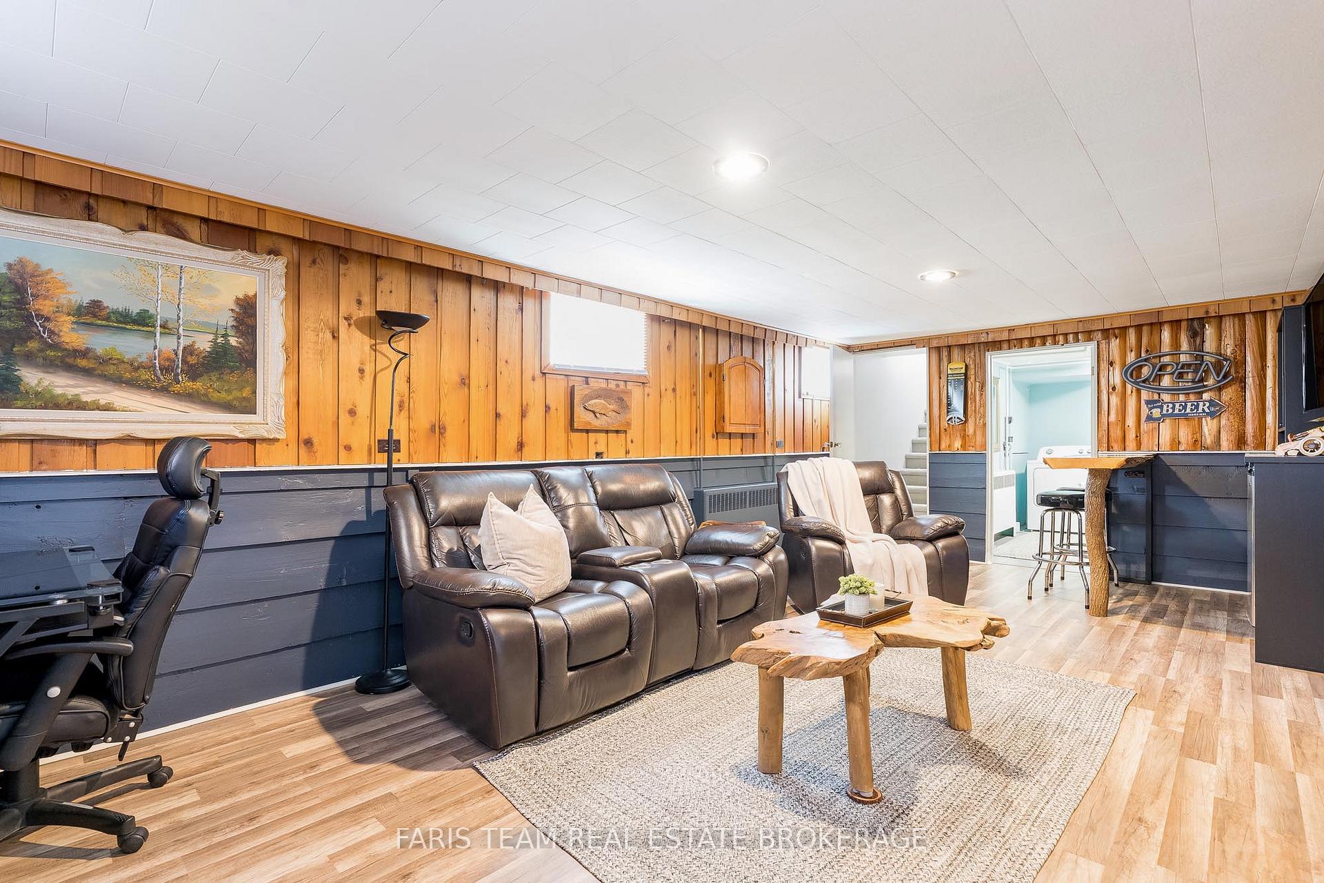 Photo 20 of 37 Lount Street, Barrie, Wellington — HOMEH