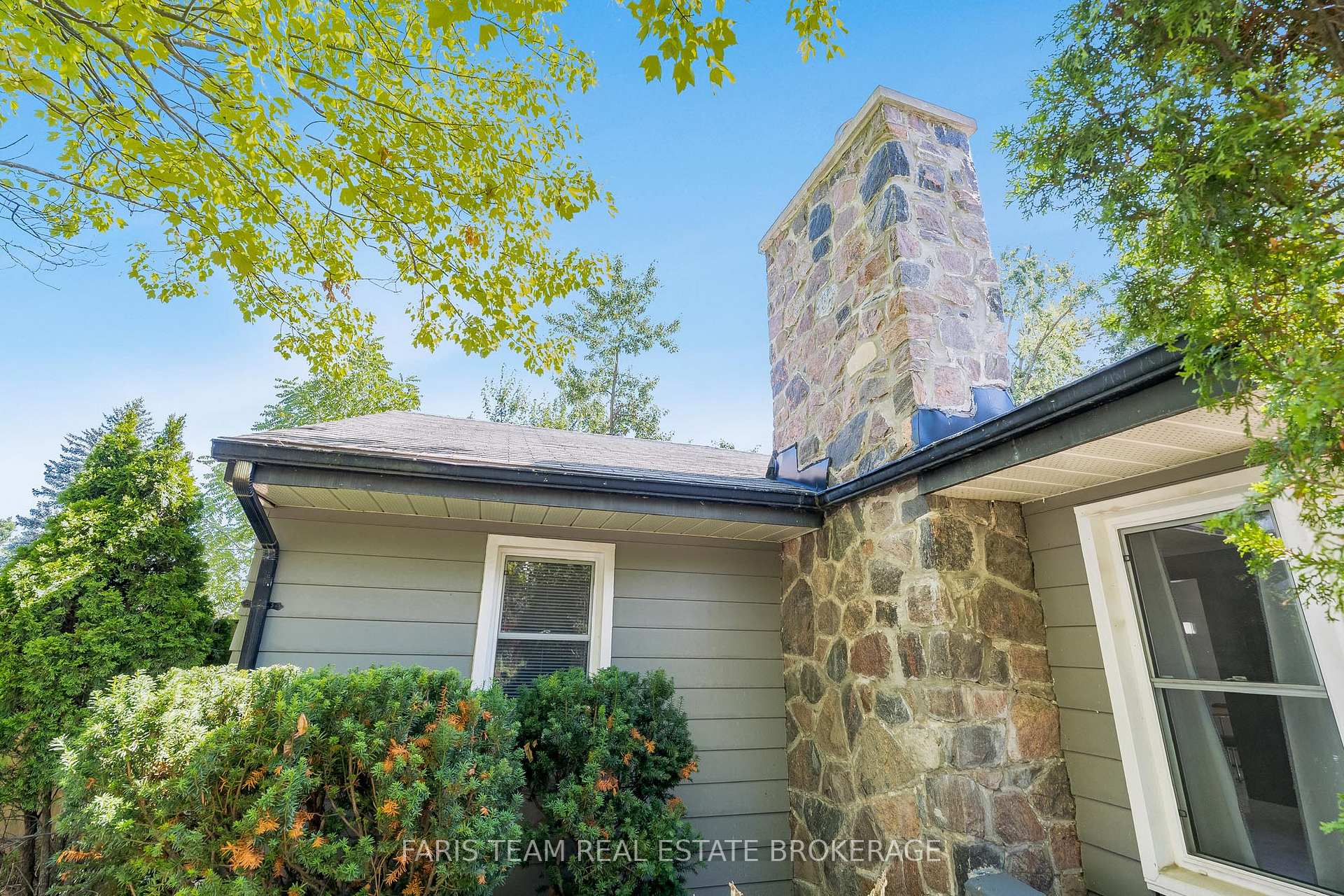 Photo 29 of 37 Lount Street, Barrie, Wellington — HOMEH