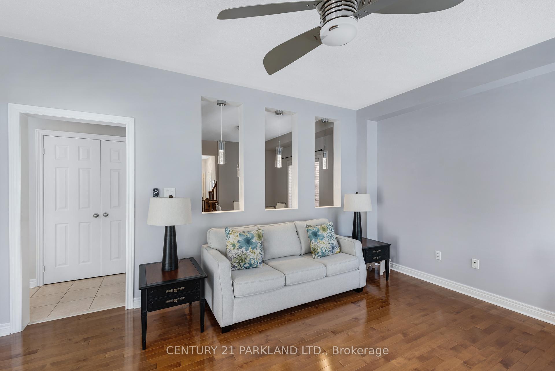 Photo 5 of 316 Kirkvalley Crescent, Aurora, Bayview Wellington — HOMEH