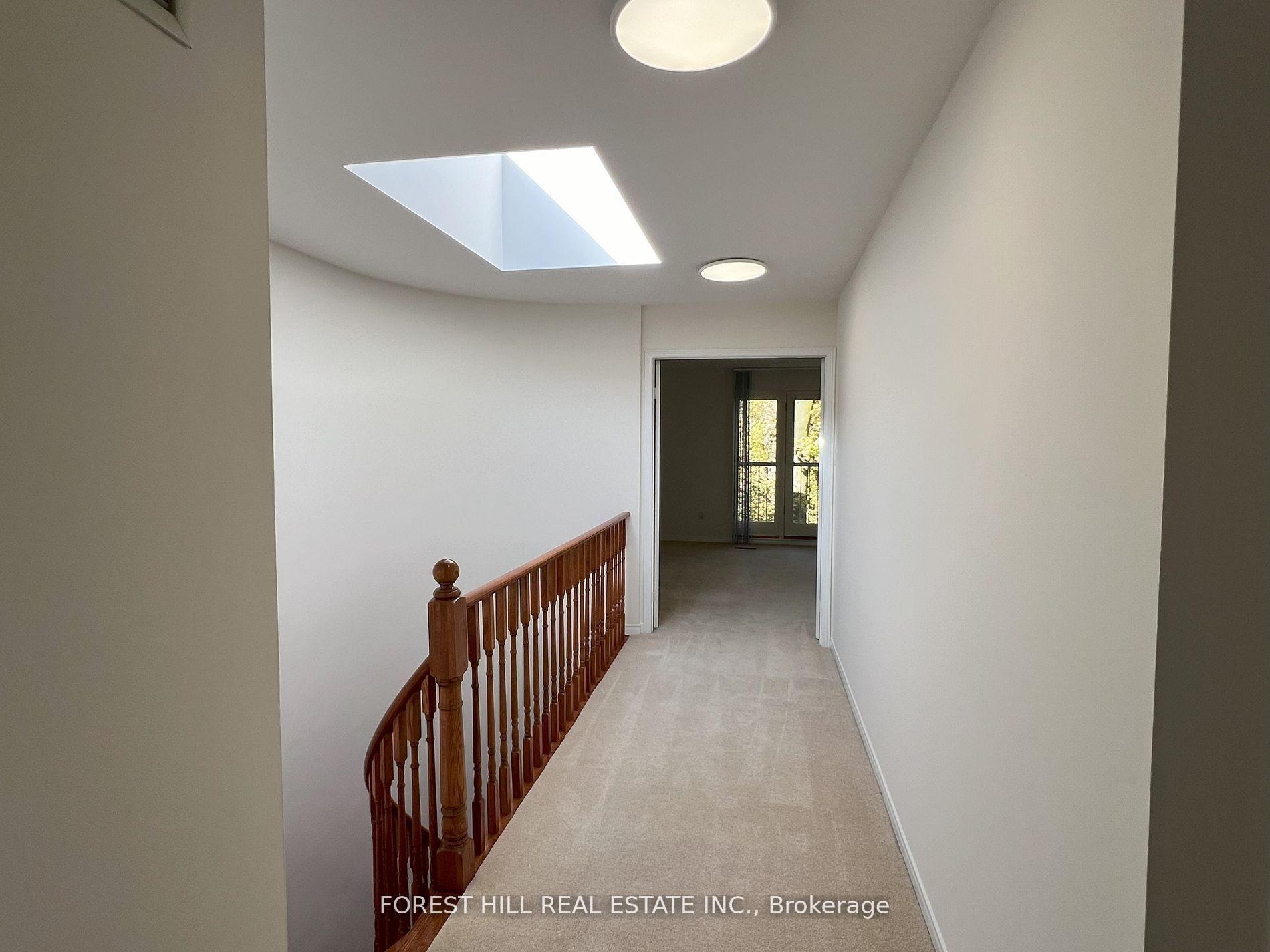 Photo 10 of 20 Lower Village Gate, Toronto, Forest Hill South — HOMEH