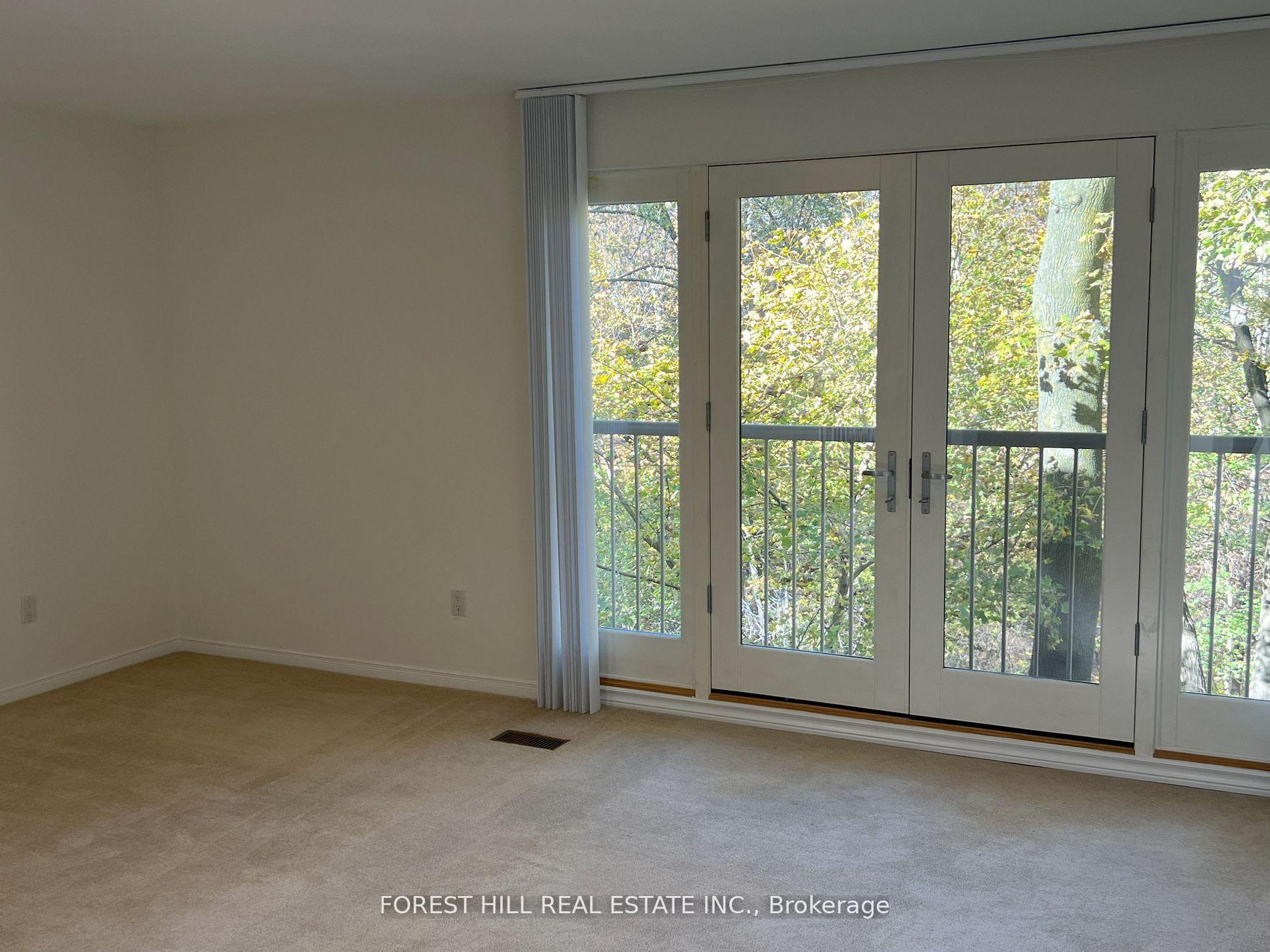 Photo 14 of 20 Lower Village Gate, Toronto, Forest Hill South — HOMEH