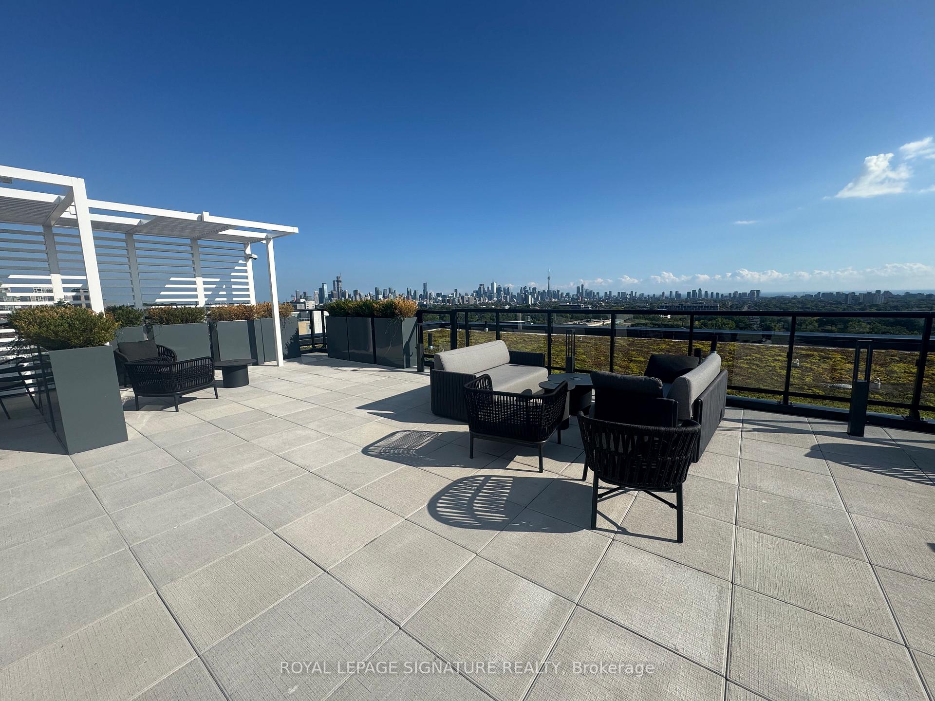 Photo 16 of Unit 301, 900 St Clair Avenue W, Toronto, Oakwood Village — HOMEH