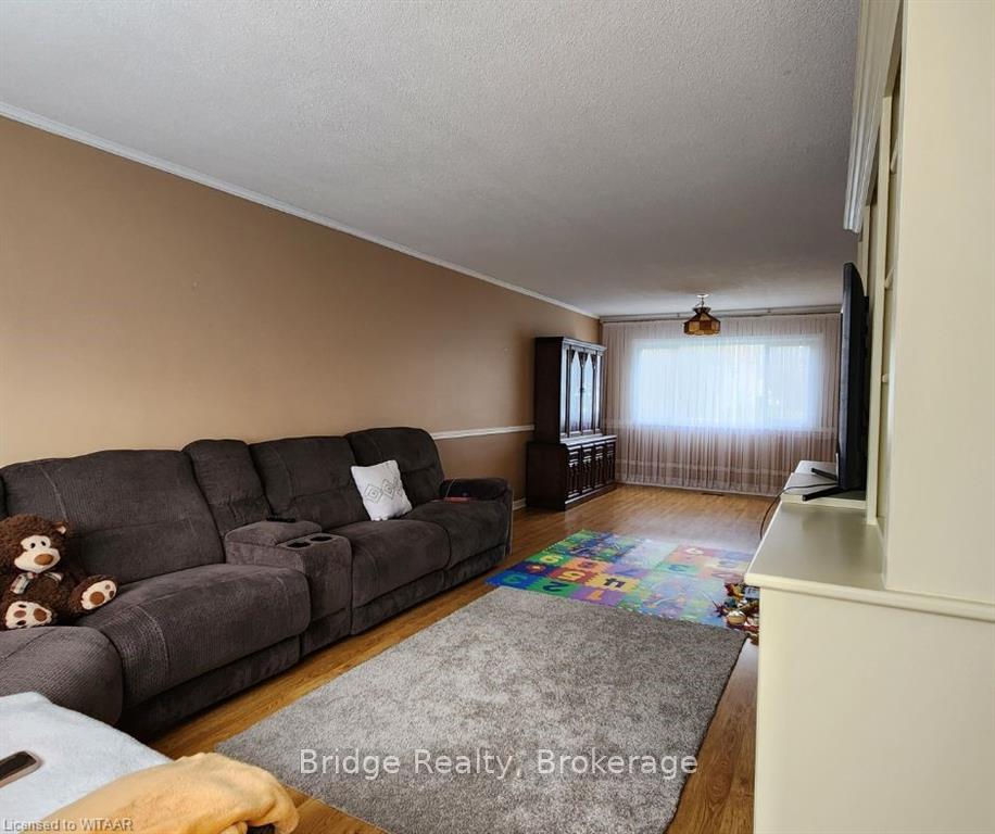Photo 9 of Unit 83, 30 Green Valley Drive, Kitchener, Pioneer Park — HOMEH