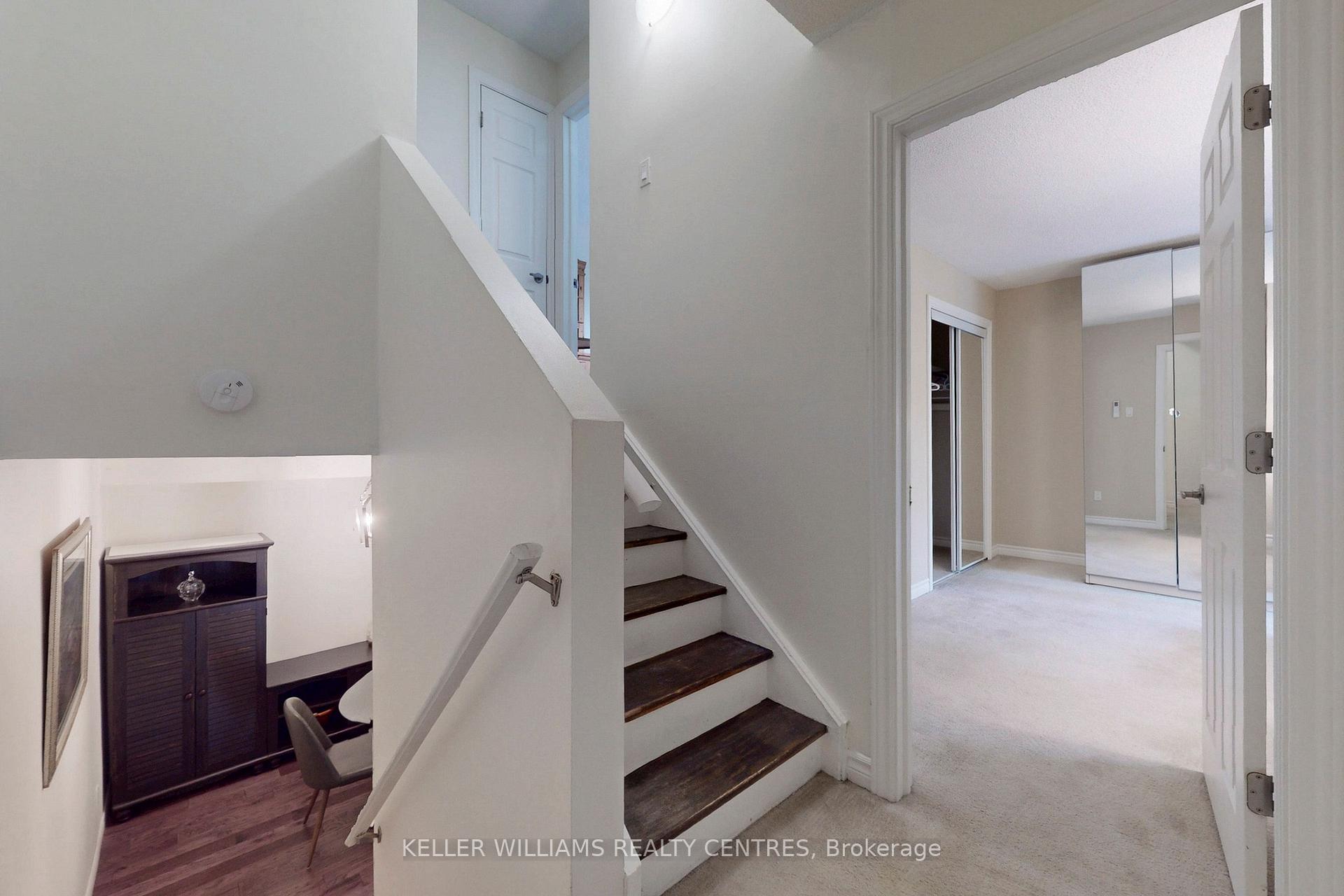 Photo 18 of Unit 85, 237 Milestone Crescent, Aurora, Aurora Village — HOMEH