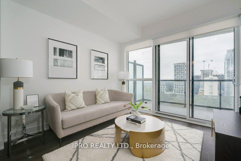 Photo 13 of Unit 1205, 11 Lillian Street, Toronto, Mount Pleasant West — HOMEH