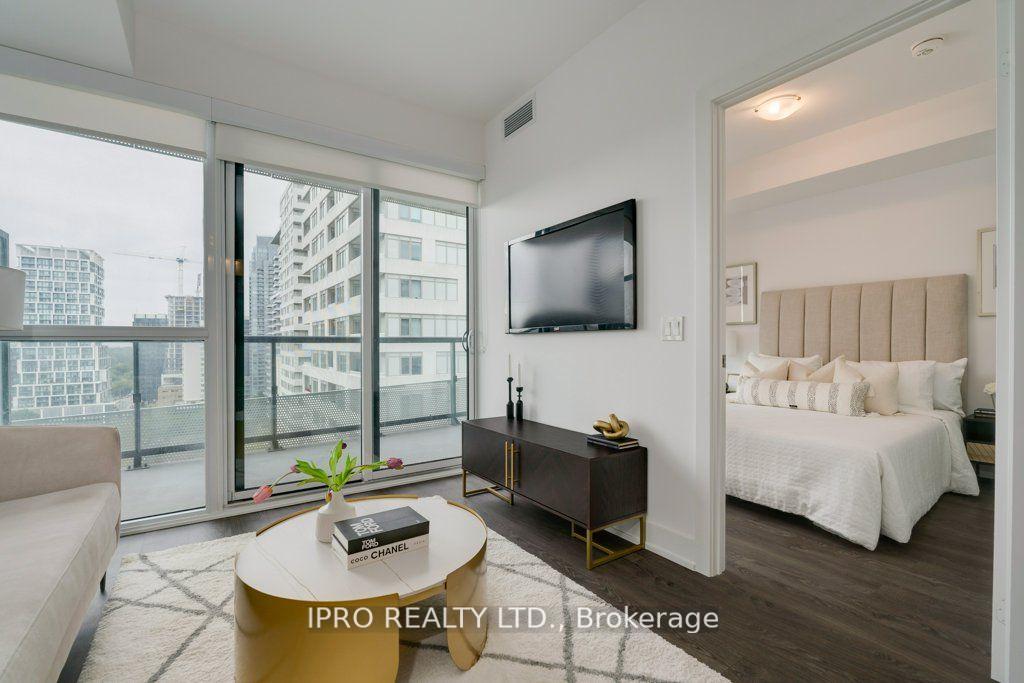 Photo 15 of Unit 1205, 11 Lillian Street, Toronto, Mount Pleasant West — HOMEH