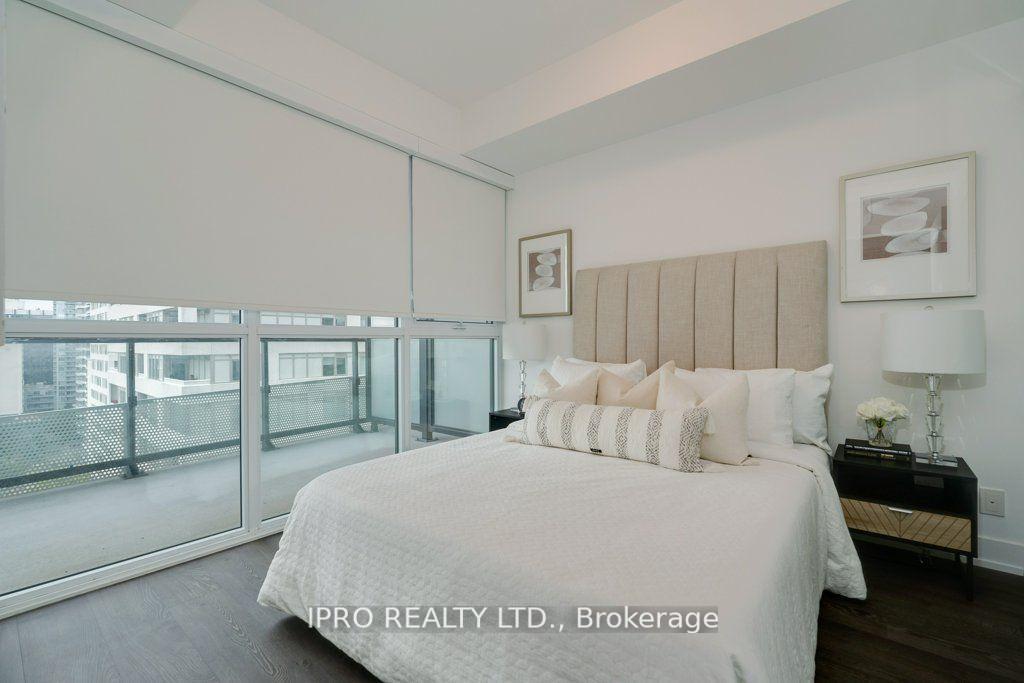 Photo 17 of Unit 1205, 11 Lillian Street, Toronto, Mount Pleasant West — HOMEH