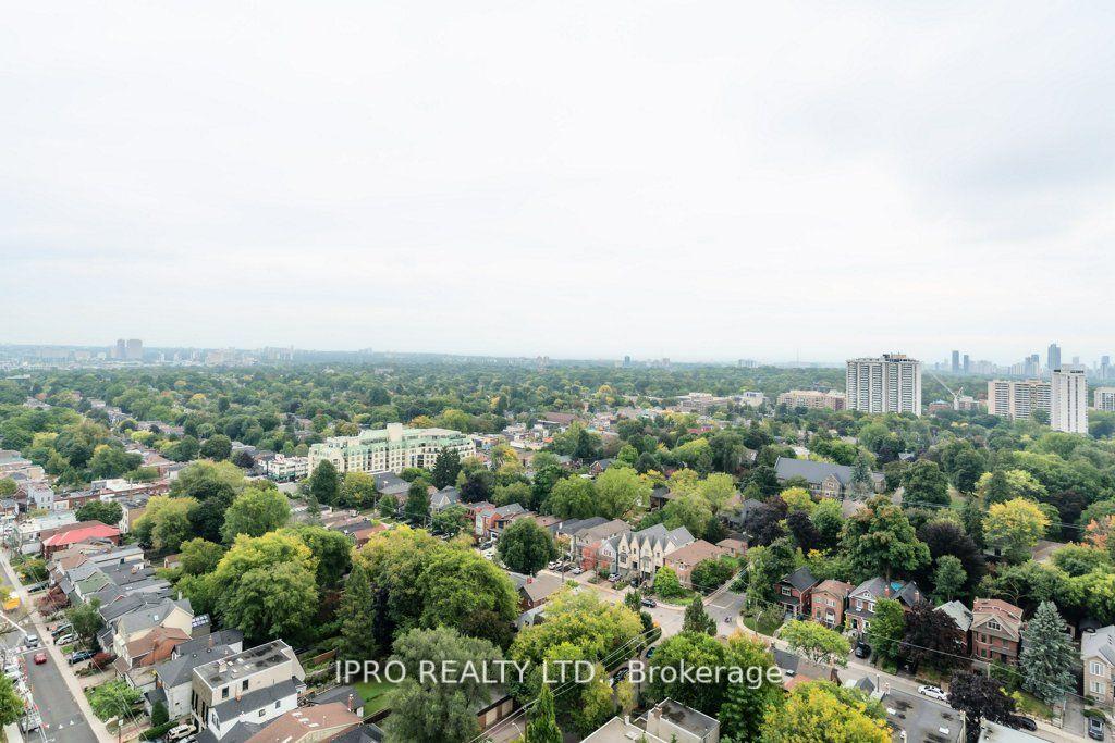Photo 33 of Unit 1205, 11 Lillian Street, Toronto, Mount Pleasant West — HOMEH