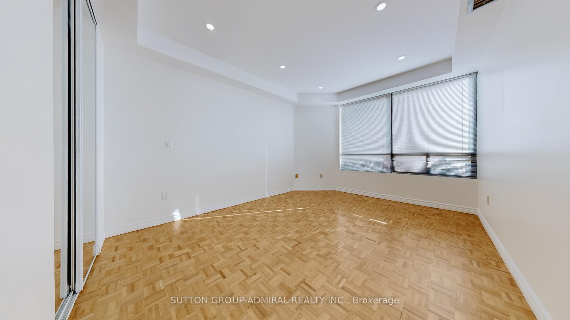 Photo 42 of Unit 102, 7460 Bathurst Street, Vaughan, Brownridge — HOMEH