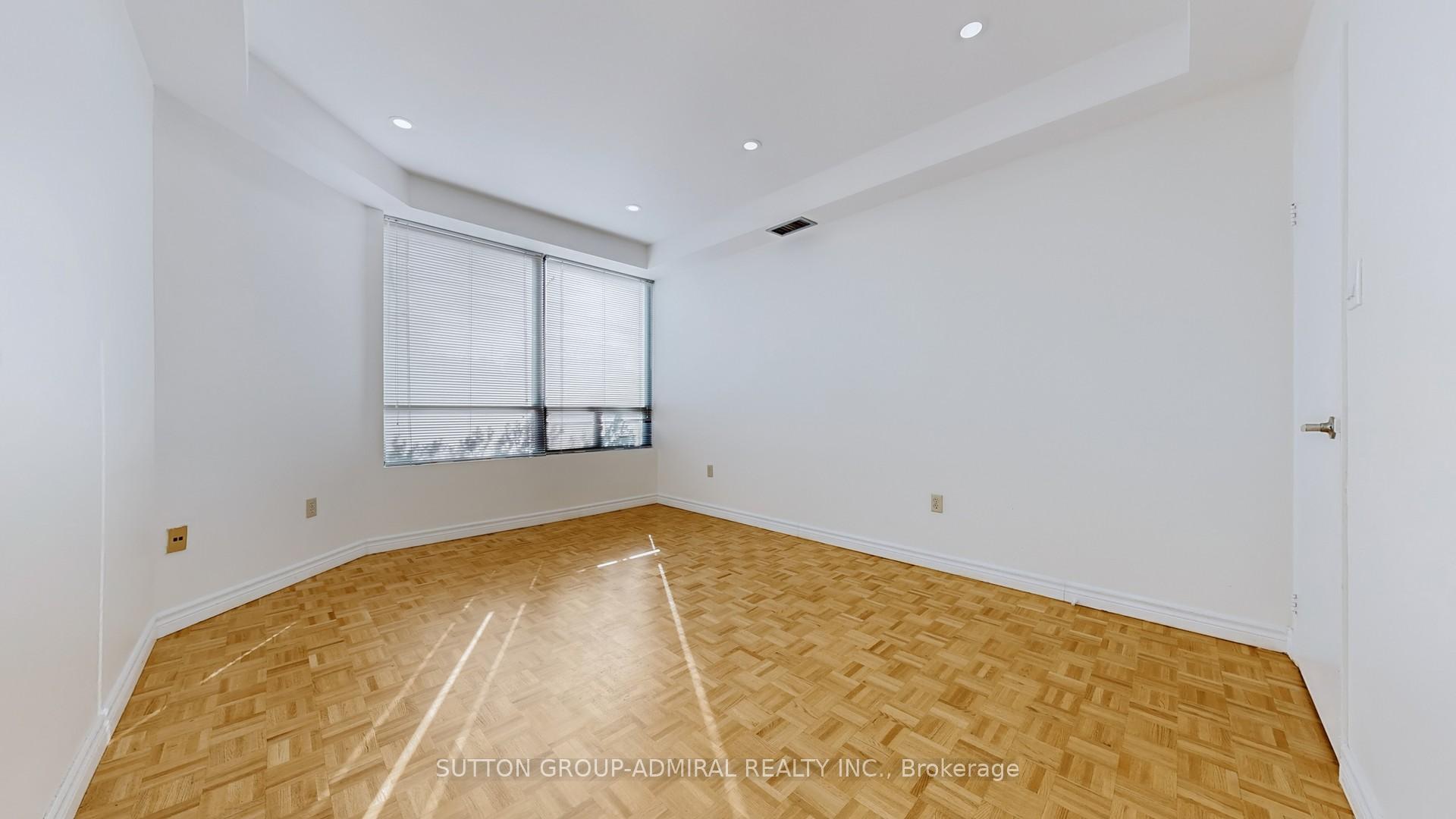 Photo 43 of Unit 102, 7460 Bathurst Street, Vaughan, Brownridge — HOMEH