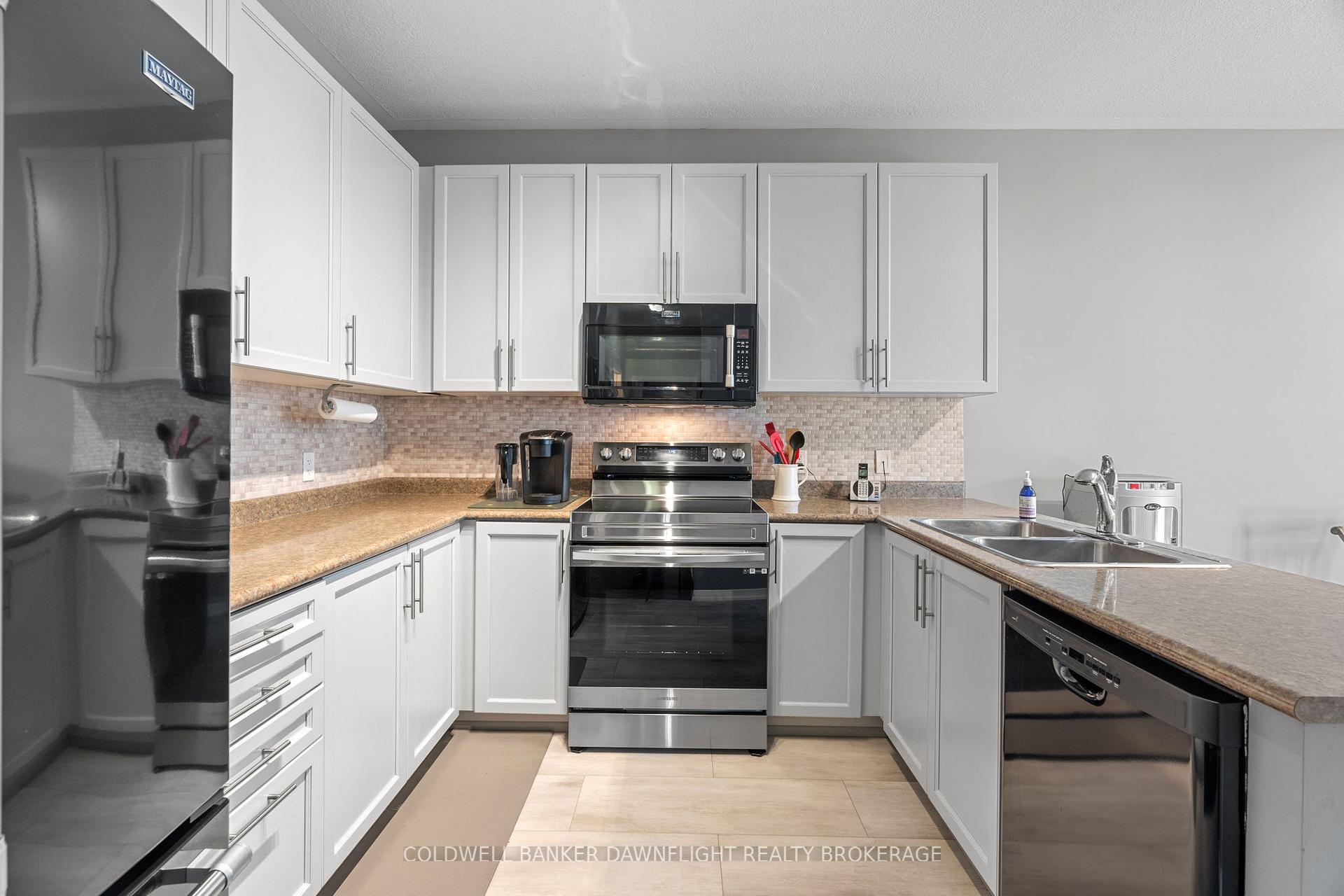 Photo 10 of Unit 28, 28 Macpherson Avenue, Huron East, Egmondville — HOMEH
