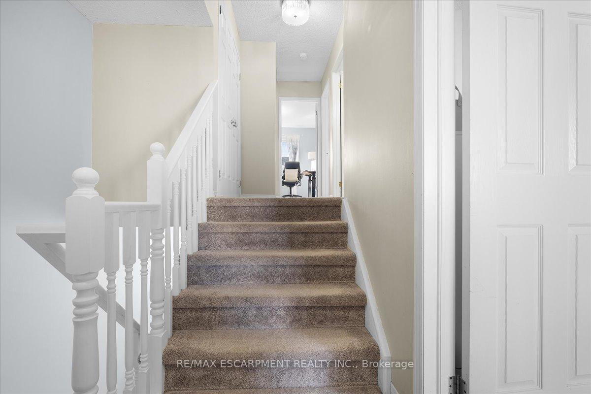 Photo 19 of Unit 27, 104 Frances Avenue, Hamilton, Lakeshore — HOMEH