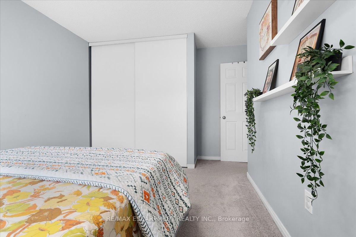 Photo 24 of Unit 27, 104 Frances Avenue, Hamilton, Lakeshore — HOMEH