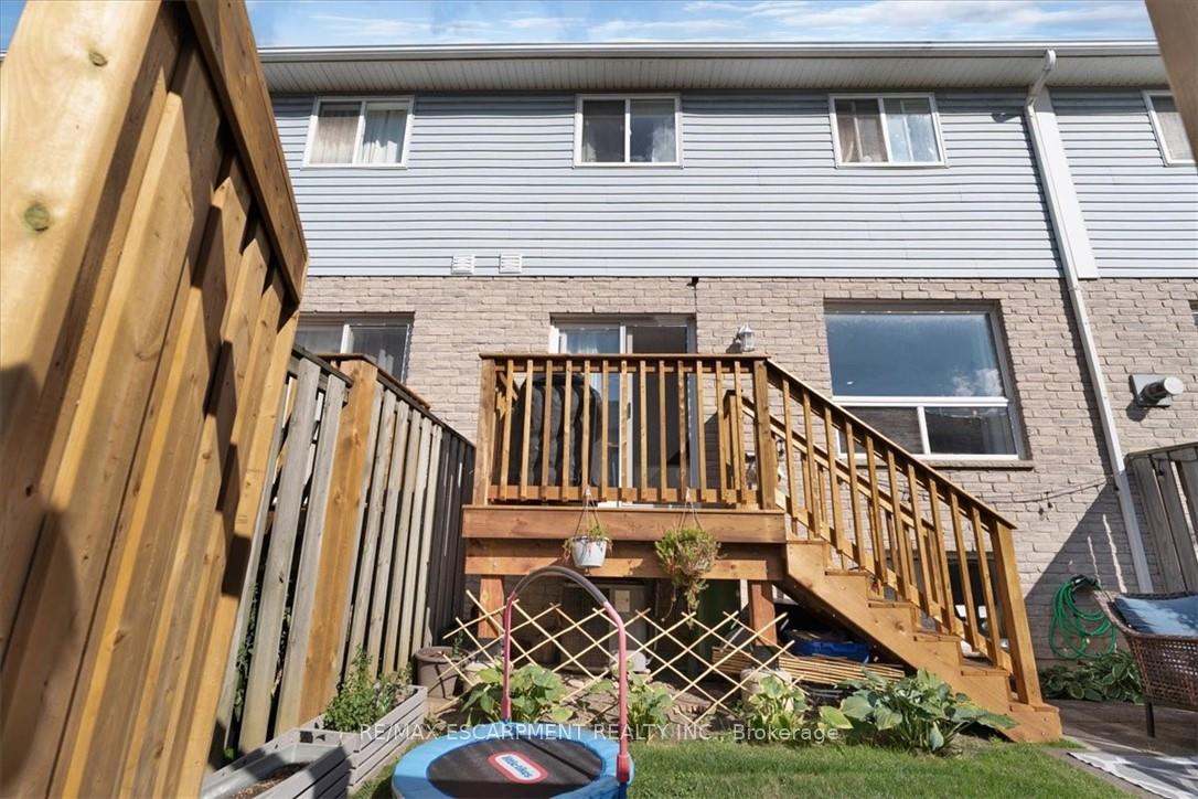Photo 28 of Unit 27, 104 Frances Avenue, Hamilton, Lakeshore — HOMEH