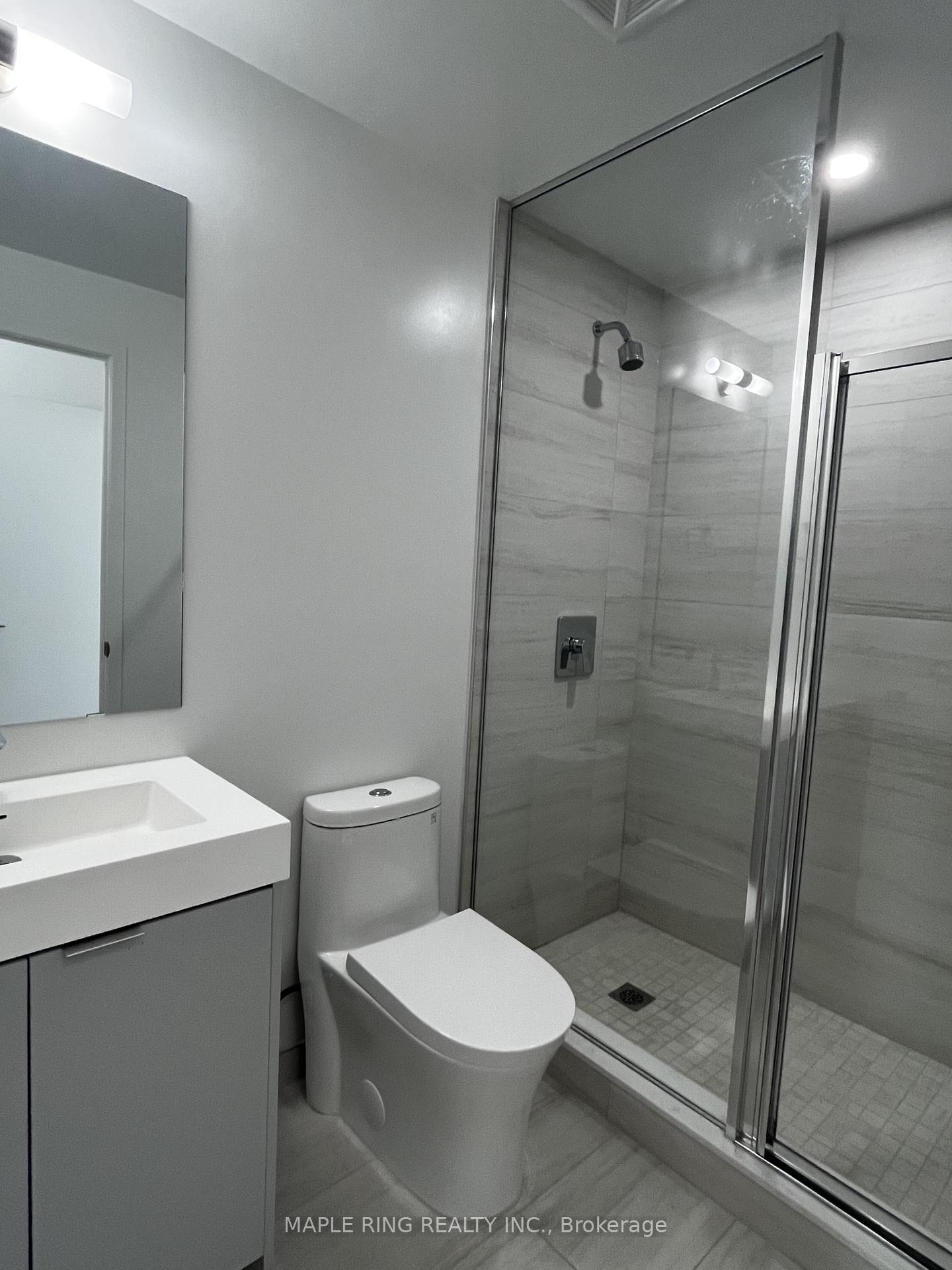 Photo 7 of Unit 910, 474 Caldari Road, Vaughan, Concord — HOMEH