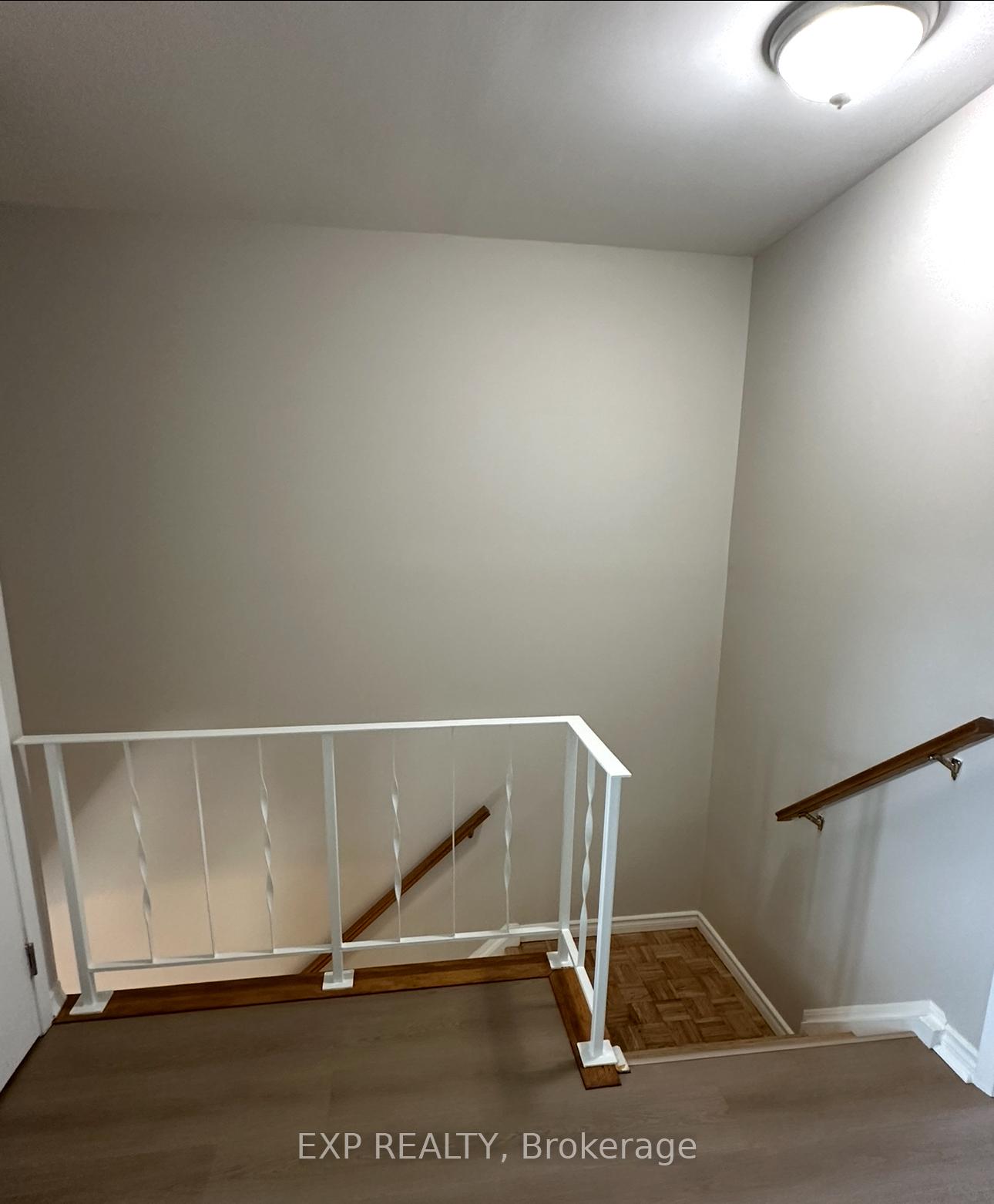Photo 11 of Unit 42, 25 Garrow Drive, Hamilton, Gilkson — HOMEH