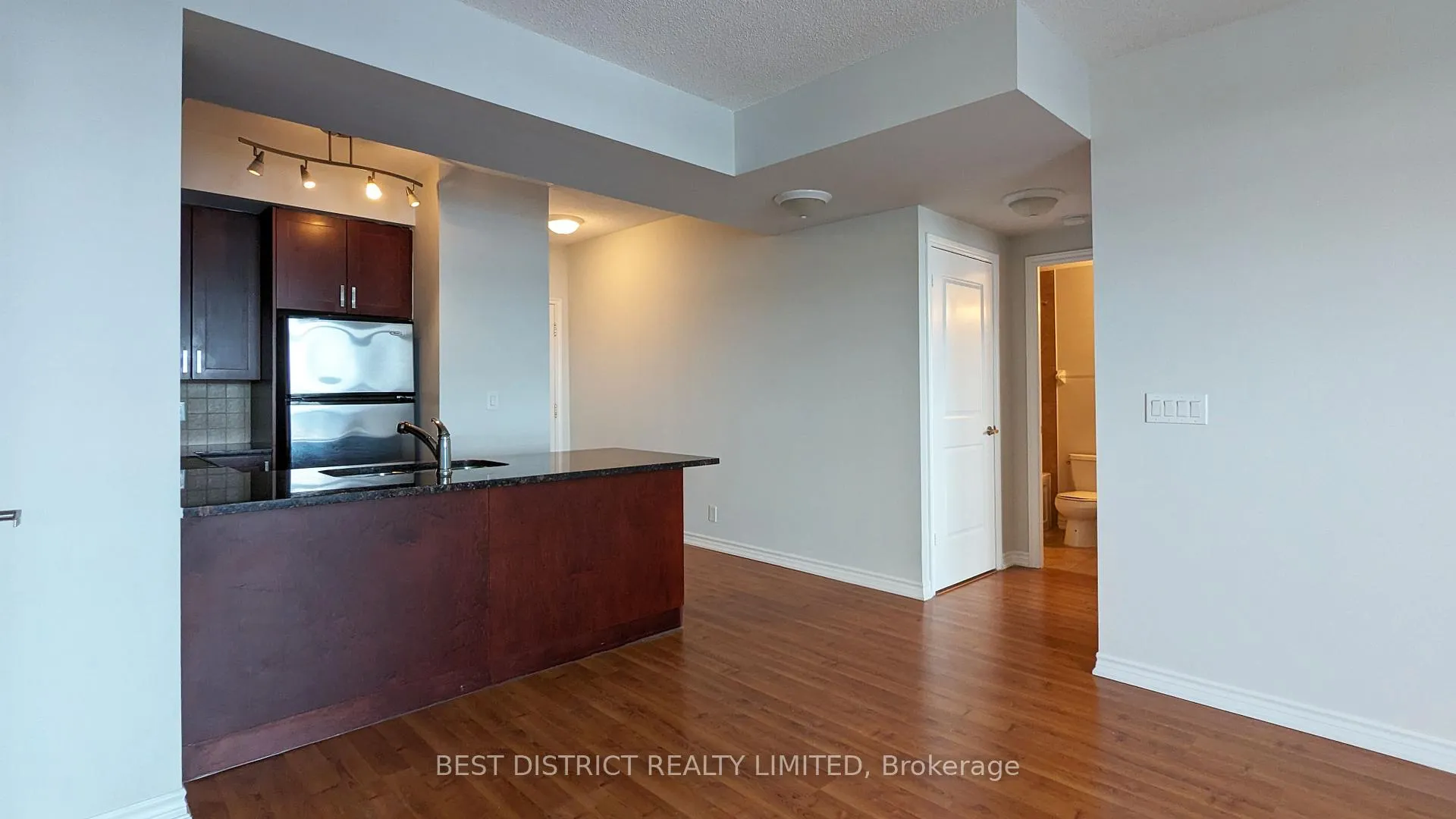 Photo 18 of Unit 1414, 9235 Jane Street, Vaughan, Maple — HOMEH