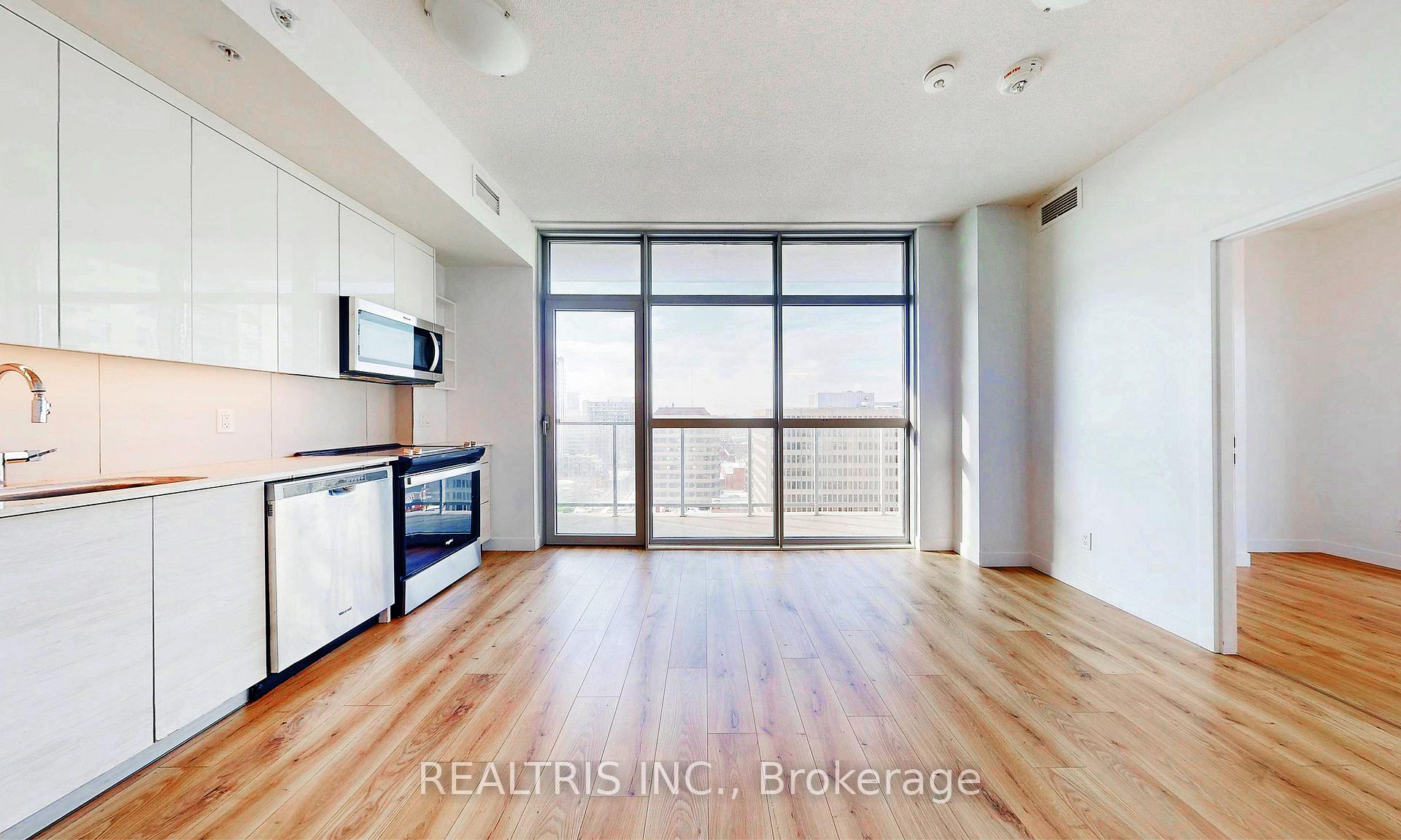 Photo 15 of Unit 1307, 60 Frederick Street, Waterloo — HOMEH