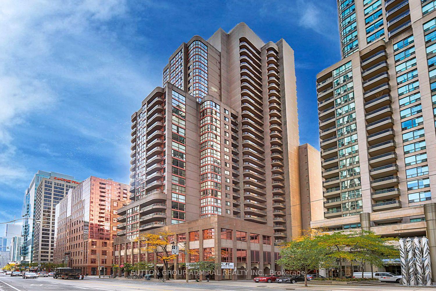 Front of Unit 2801, 736 Bay Street