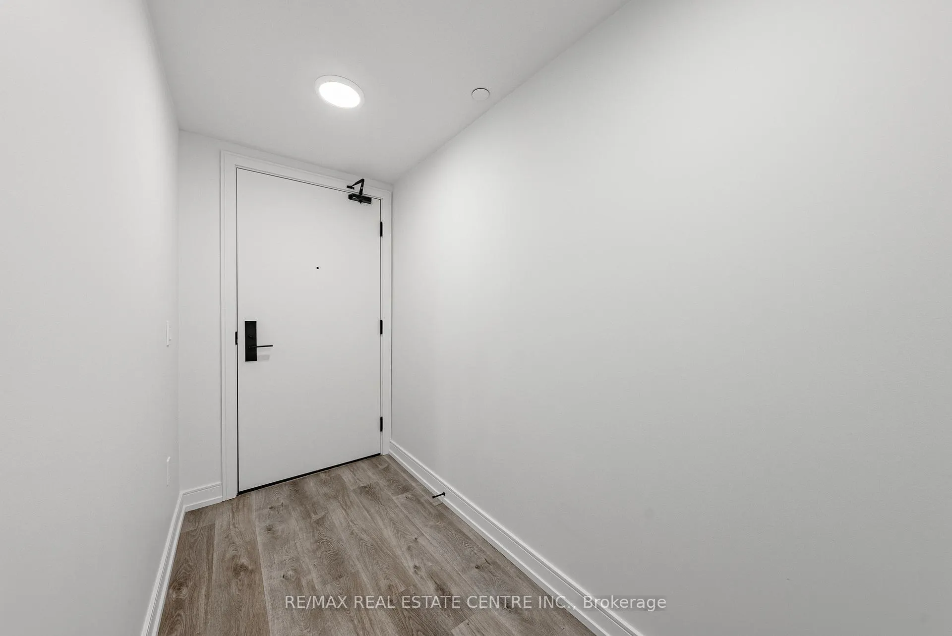 Photo 6 of Unit 511, 1 Jarvis Street, Hamilton, Beasley — HOMEH