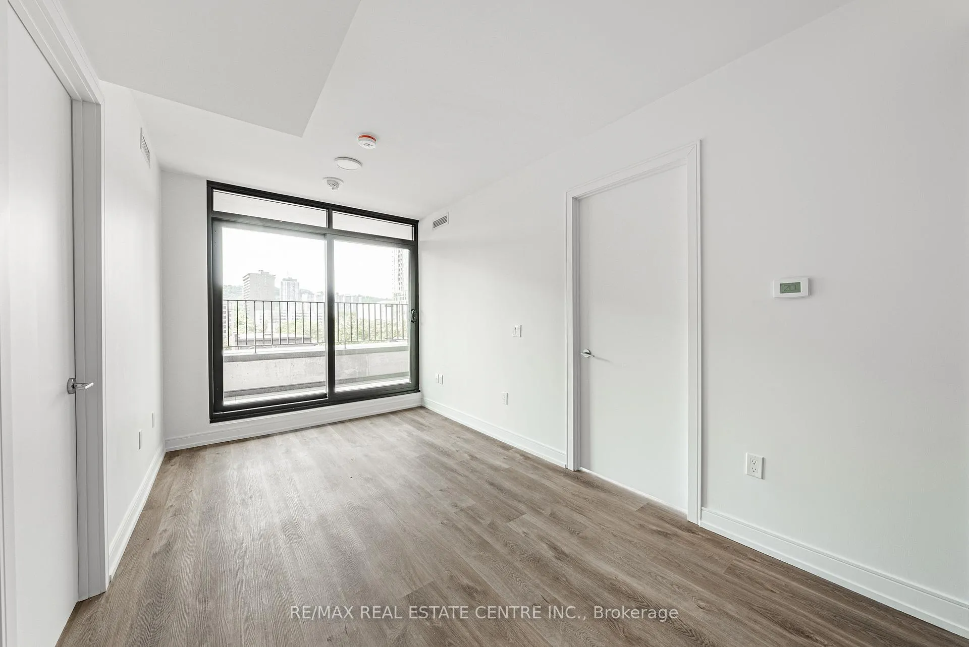 Photo 11 of Unit 511, 1 Jarvis Street, Hamilton, Beasley — HOMEH