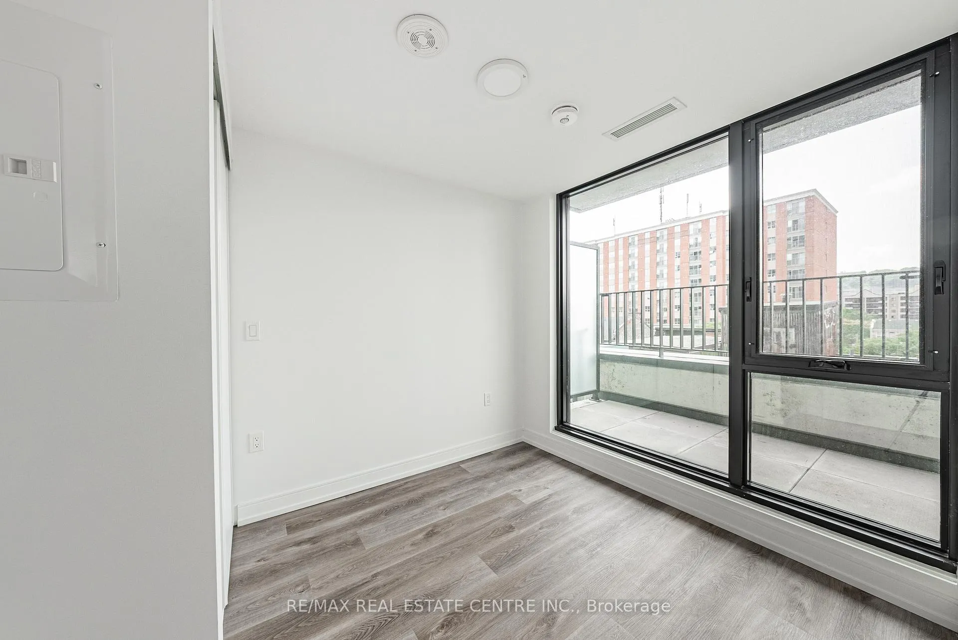 Photo 13 of Unit 511, 1 Jarvis Street, Hamilton, Beasley — HOMEH