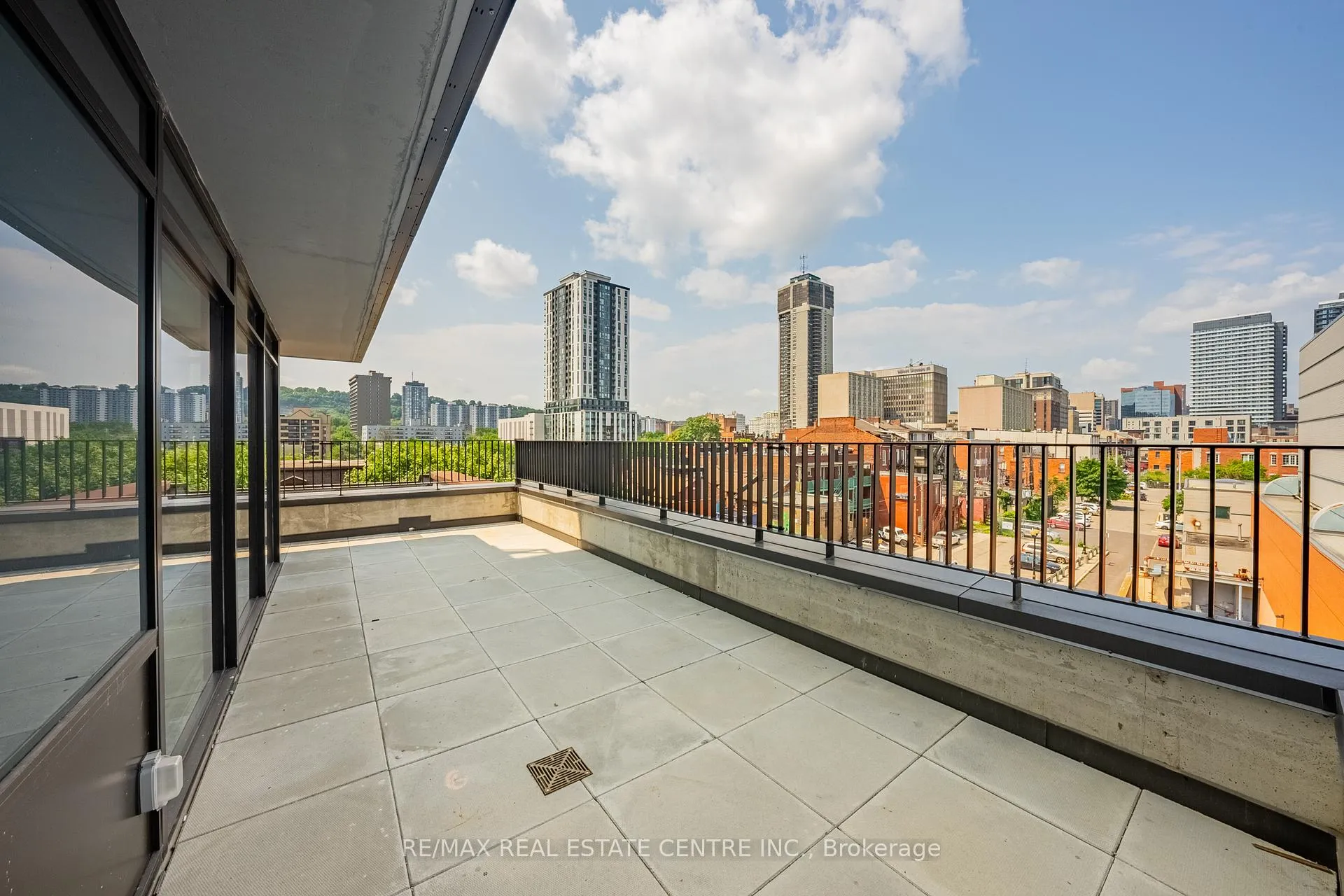 Photo 24 of Unit 511, 1 Jarvis Street, Hamilton, Beasley — HOMEH
