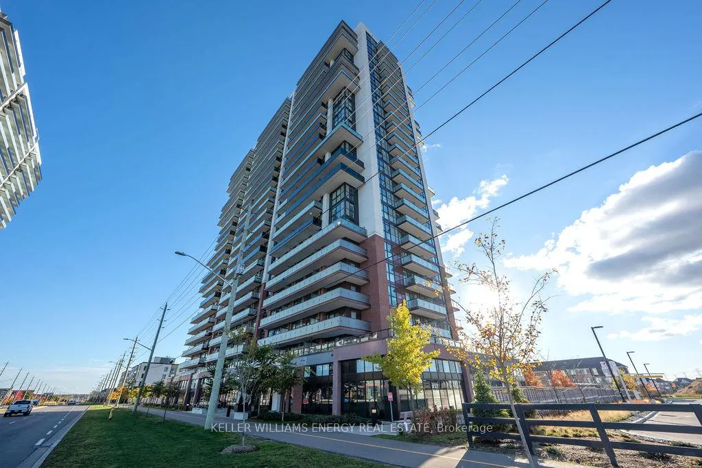 Front of Unit 2421, 2550 Simcoe Street N