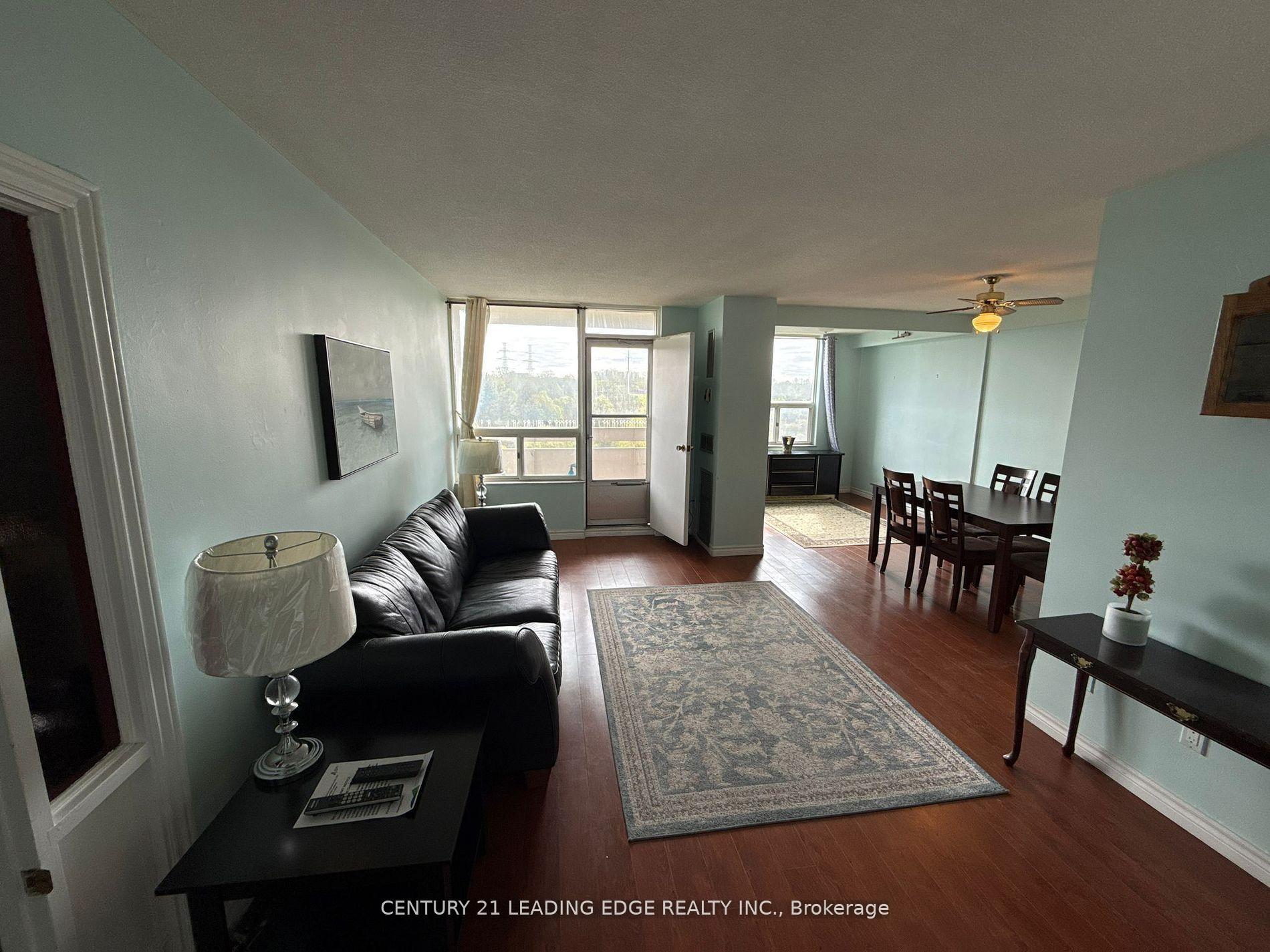 Photo 1 of Unit 815, 20 Edgecliff Golfway, Toronto, Flemingdon Park — HOMEH