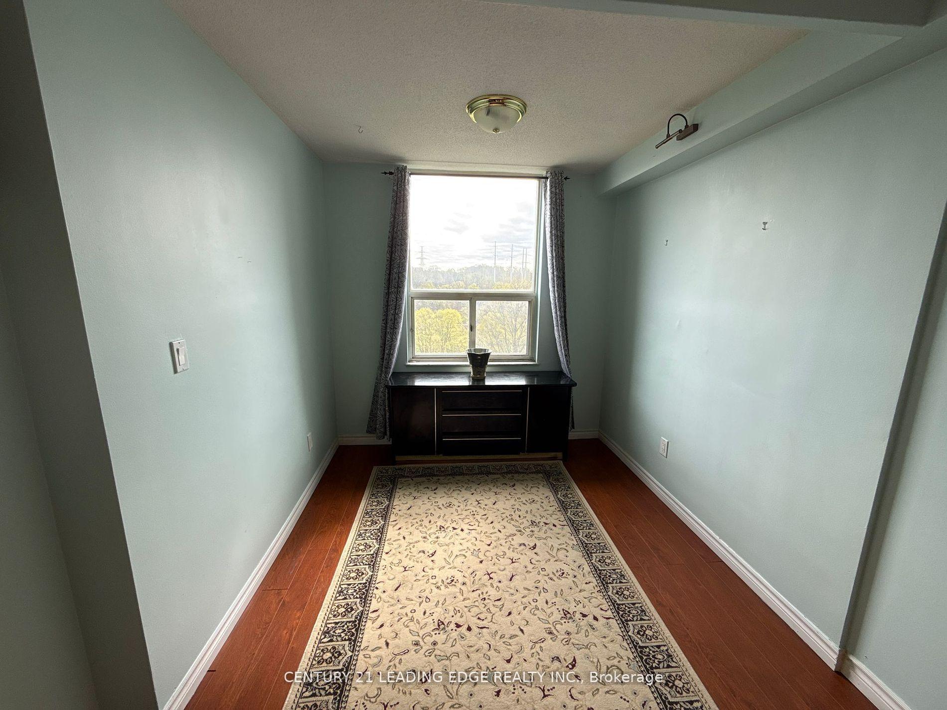 Photo 14 of Unit 815, 20 Edgecliff Golfway, Toronto, Flemingdon Park — HOMEH