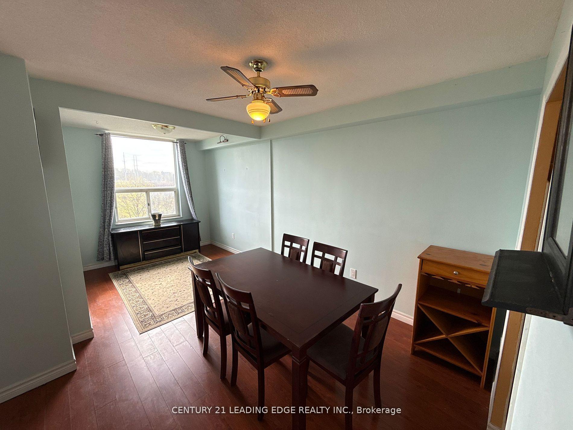 Photo 15 of Unit 815, 20 Edgecliff Golfway, Toronto, Flemingdon Park — HOMEH