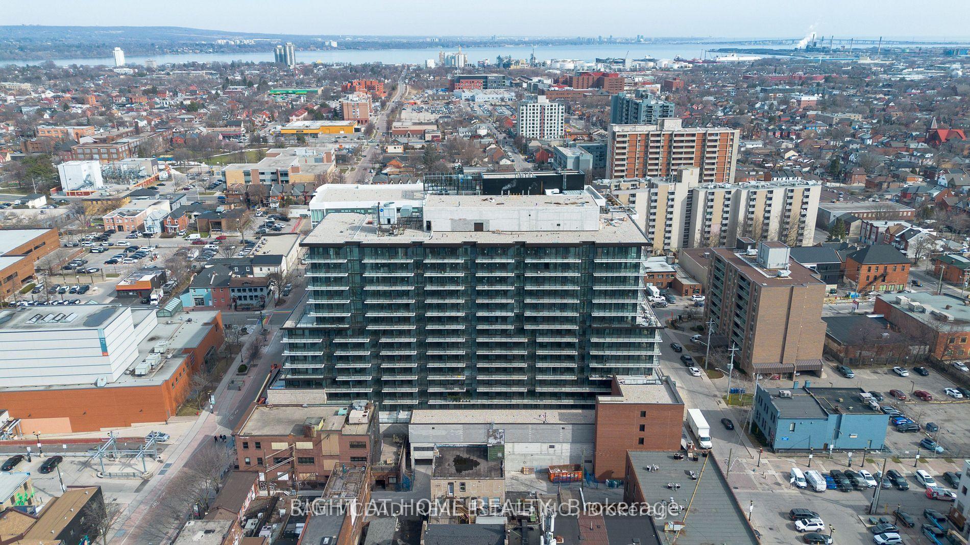 Front of Unit 1011, 1 Jarvis Street