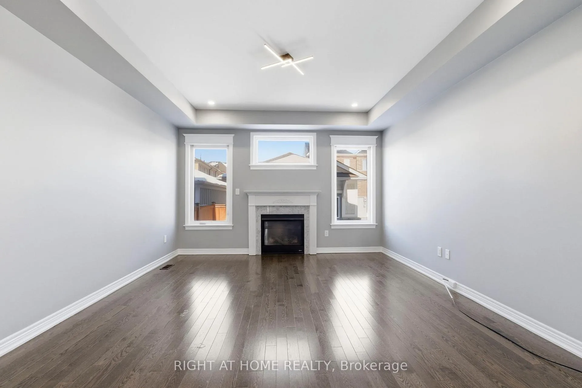 Photo 17 of 200 Paradelle Drive, Richmond Hill, Oak Ridges Lake Wilcox — HOMEH