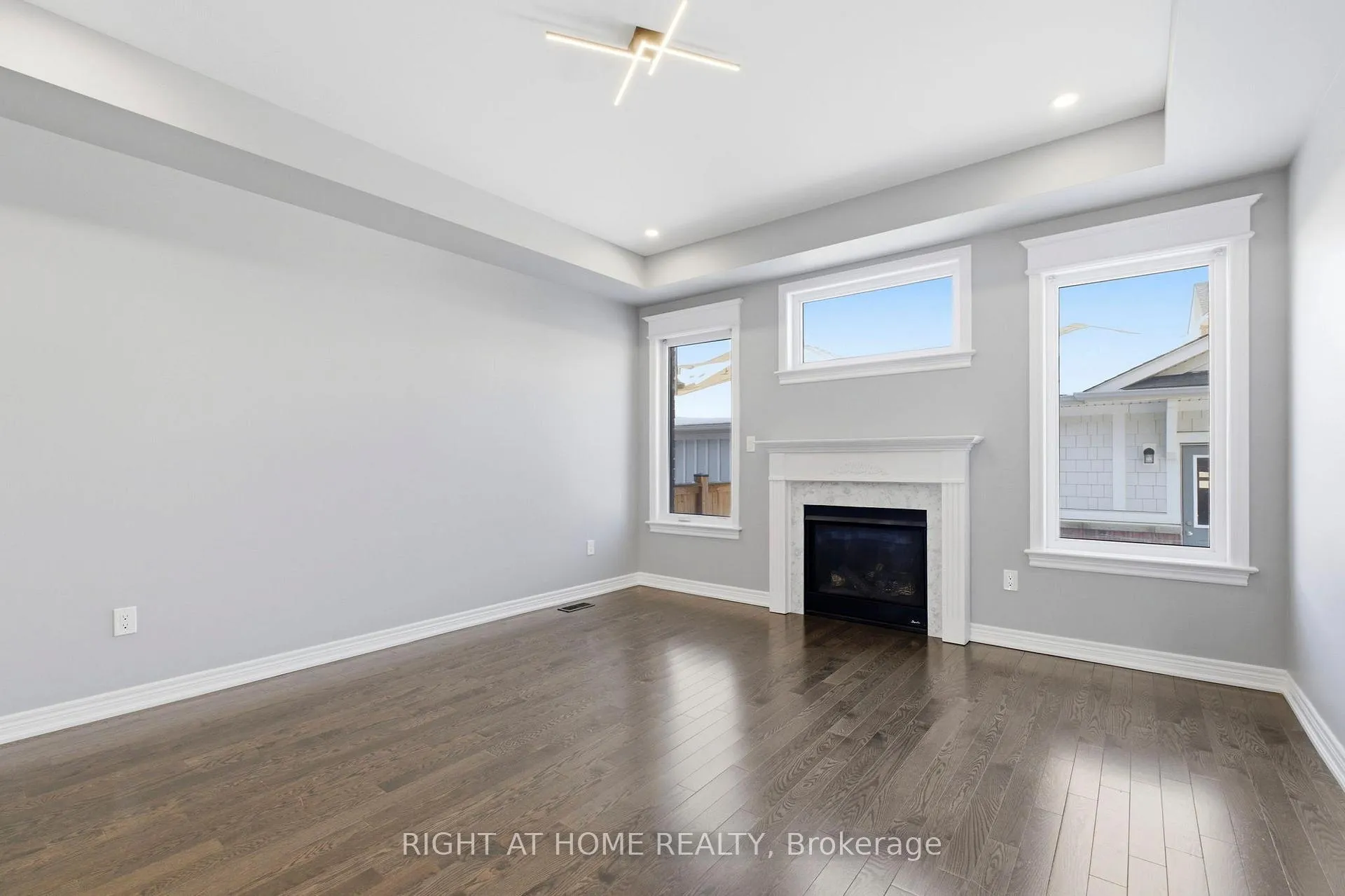 Photo 18 of 200 Paradelle Drive, Richmond Hill, Oak Ridges Lake Wilcox — HOMEH
