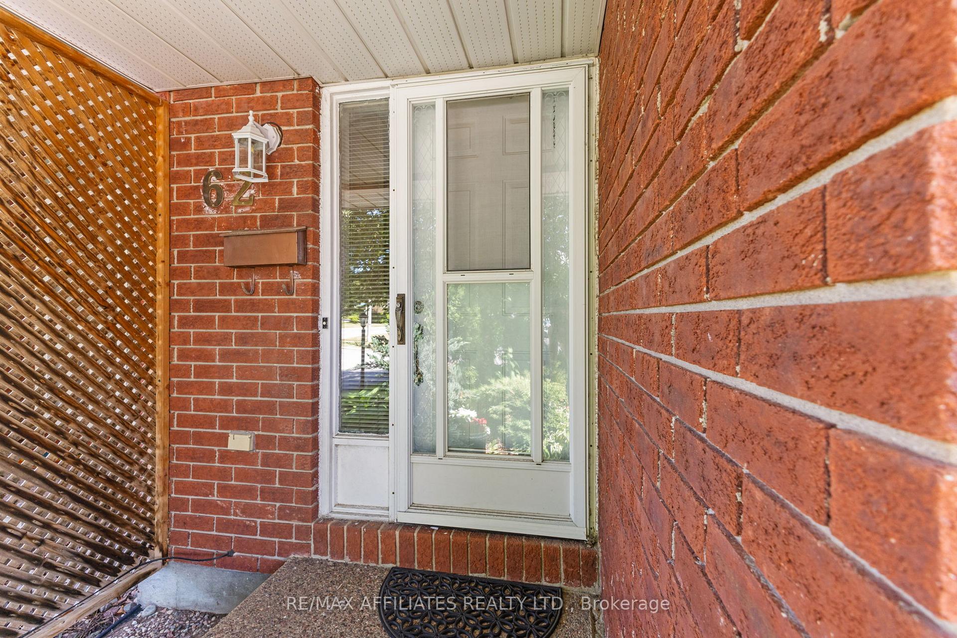 Photo 4 of 62 Bridgewater Terrace, Ottawa, Barrhaven - Cedargrove/Fraserdale — HOMEH