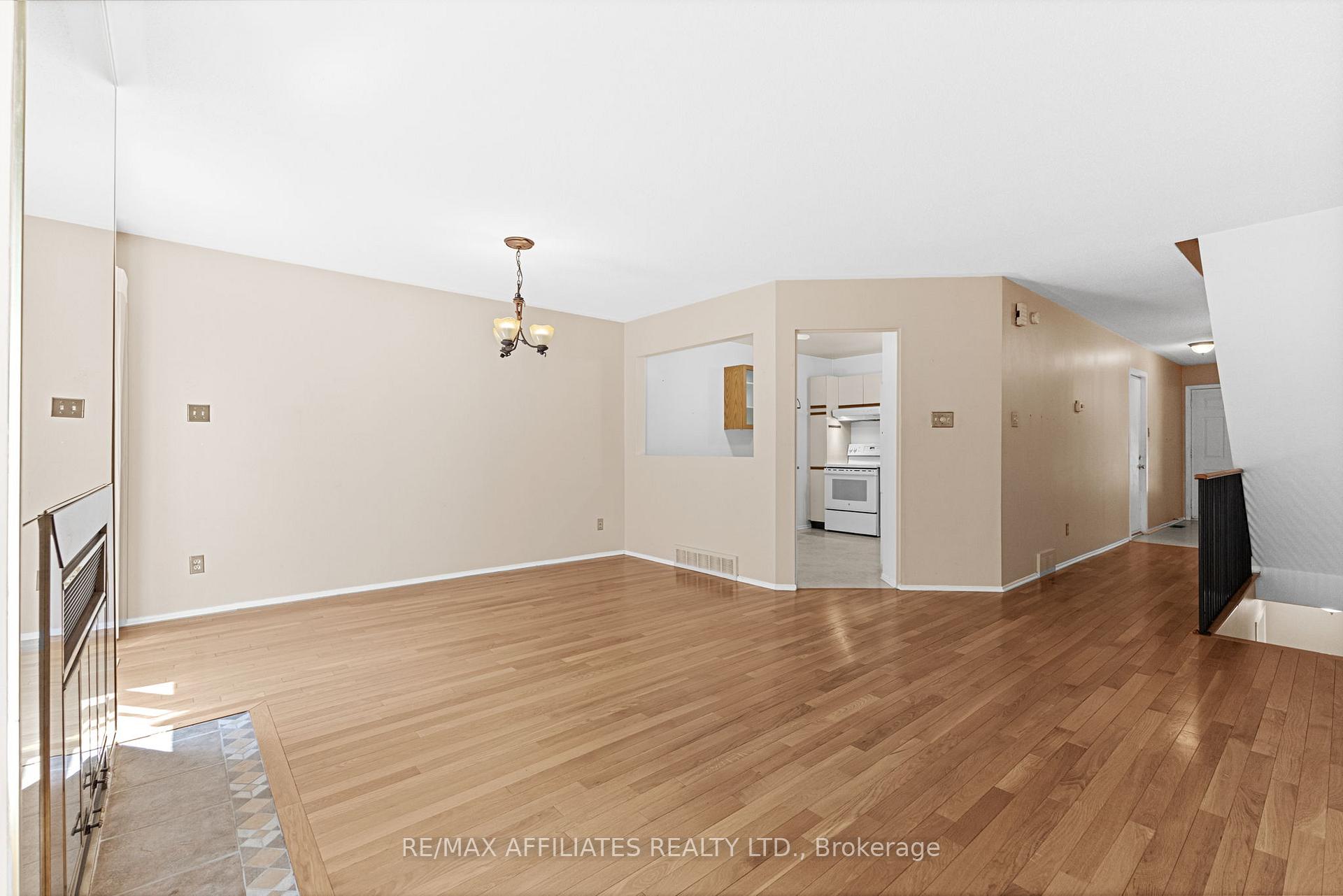 Photo 7 of 62 Bridgewater Terrace, Ottawa, Barrhaven - Cedargrove/Fraserdale — HOMEH