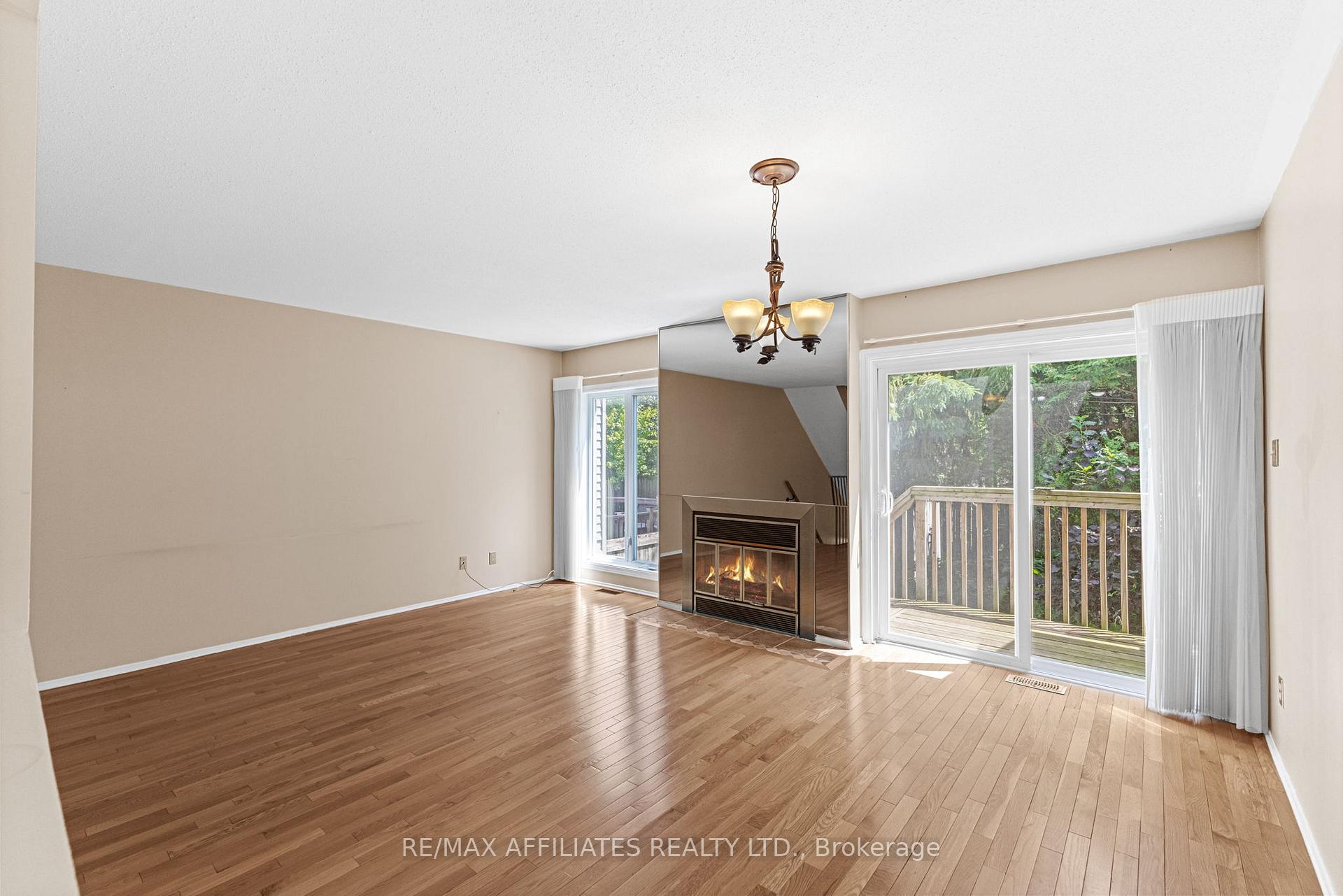 Photo 12 of 62 Bridgewater Terrace, Ottawa, Barrhaven - Cedargrove/Fraserdale — HOMEH